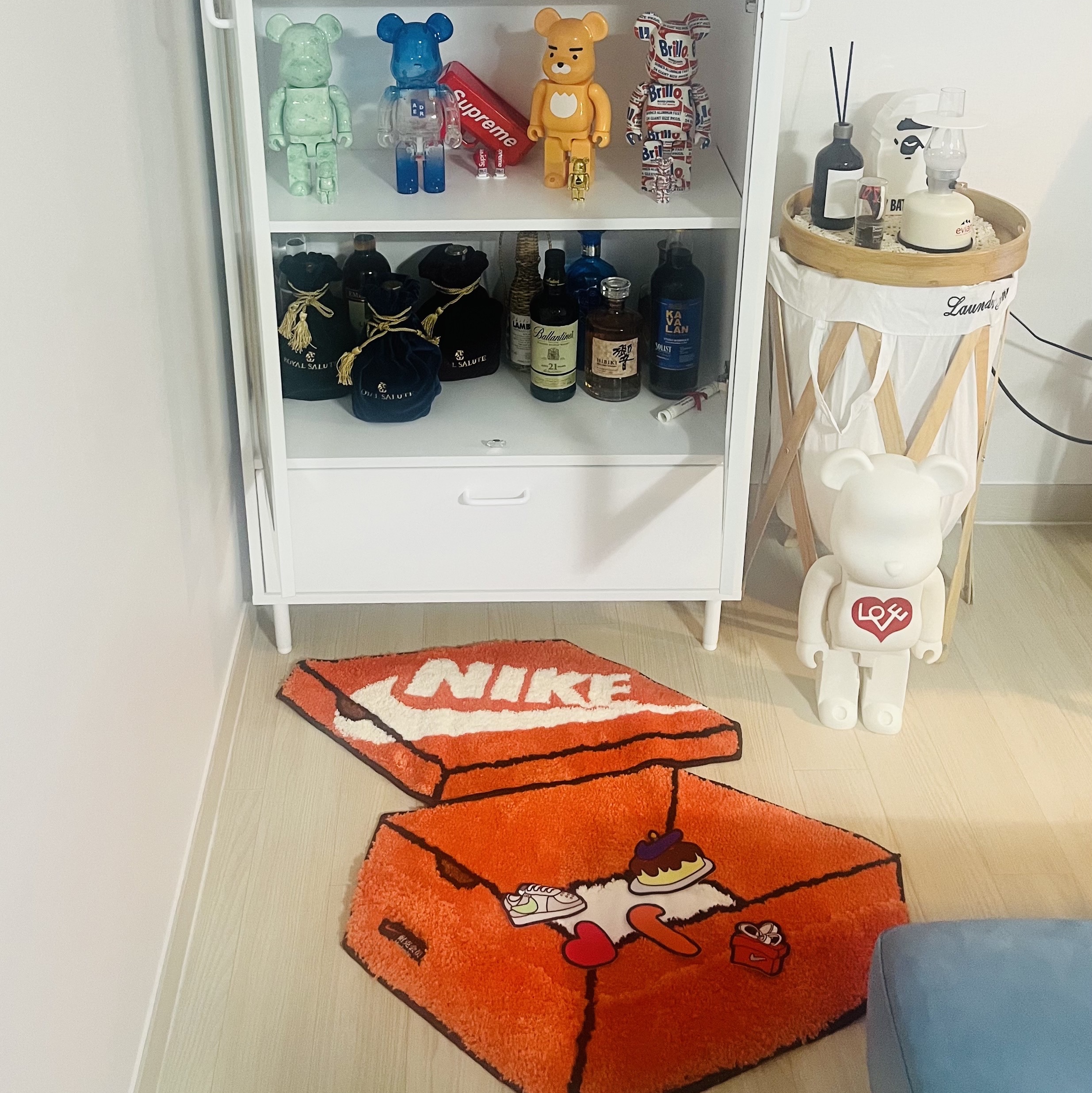 Nike Box Rugmat Orange 착용 스타일