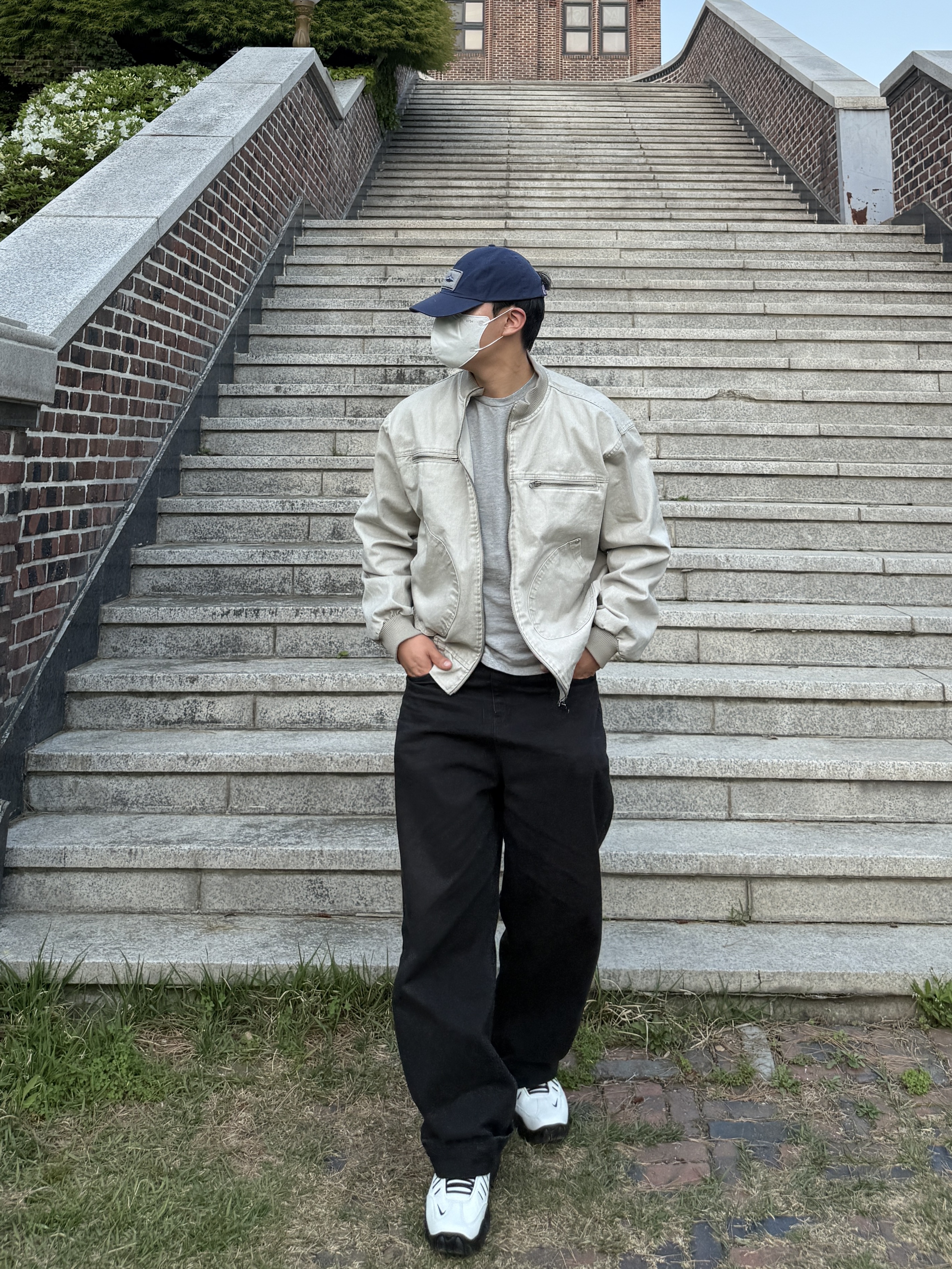 Nike x Ambush Air Adjust Force SP Summit White and Black, Scudo Cuore Navy Beads Bracelet 착용 스타일 - 1