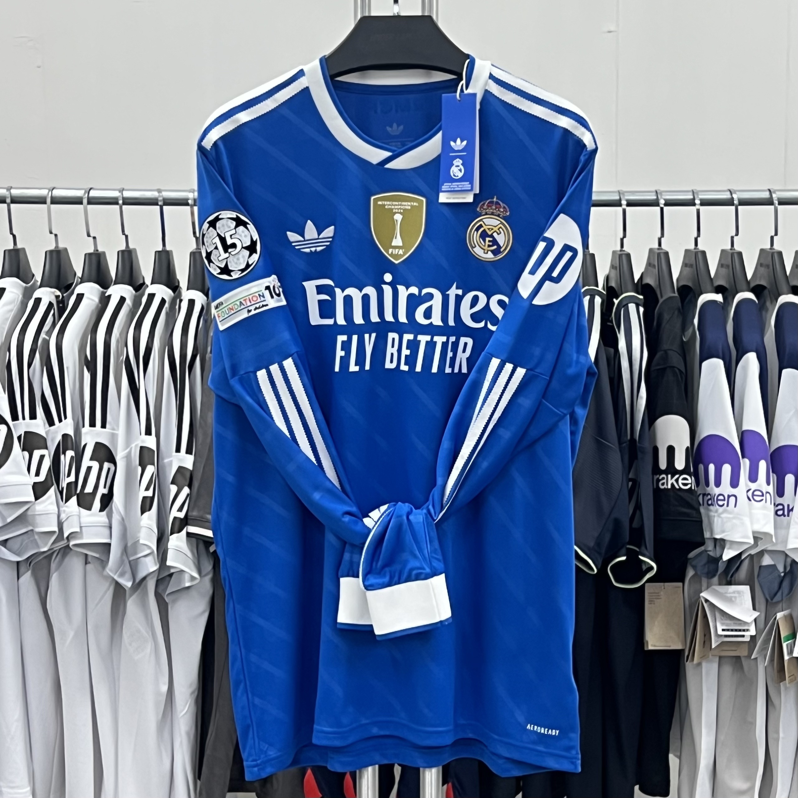 Adidas Real Madrid 2024/25 Home Long Sleeve Jersey White - KR Sizing (Non Marking Ver.), Adidas Real Madrid 99/00 Home Jersey White - KR Sizing (Non Marking Ver.) 착용 스타일 - 2