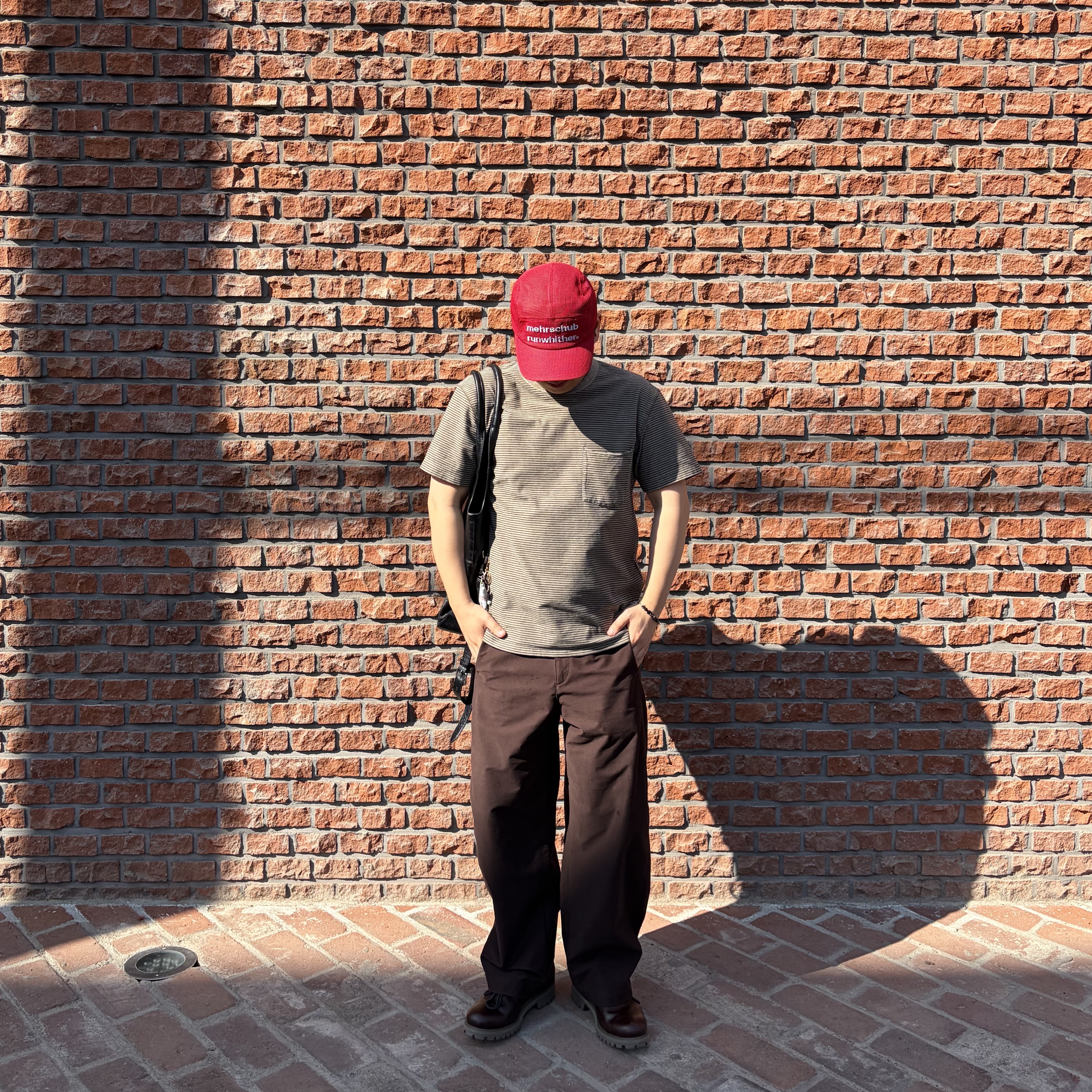 [KREAM 단독] runwhither Mesh Cap Red, [KREAM 단독] VVM ON,UP,IN Energy 3set 착용 스타일 - 3