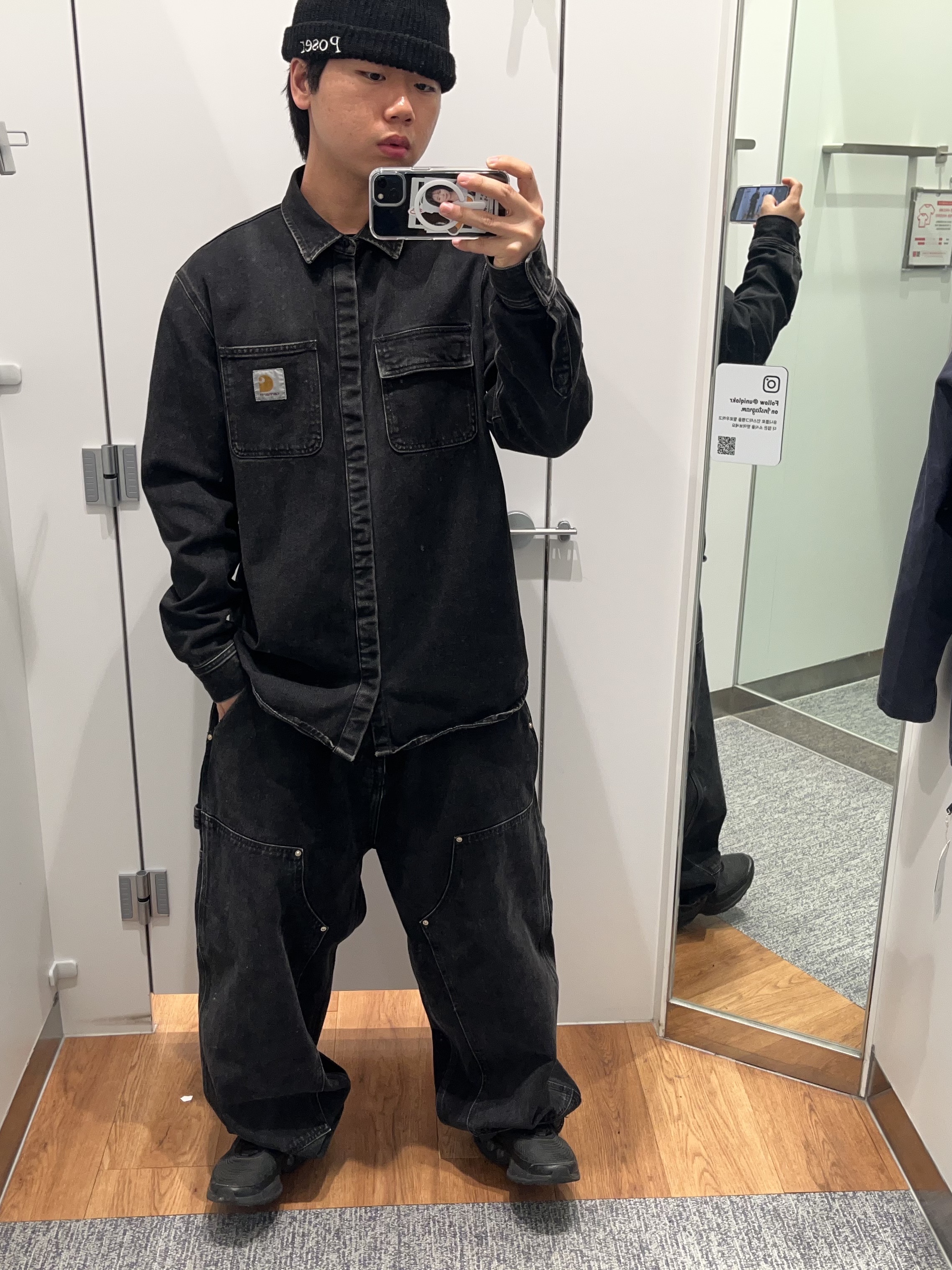 Carhartt WIP Nash Loose Fit Double Knee Pants Black Stone Washed 착용 스타일 - 1