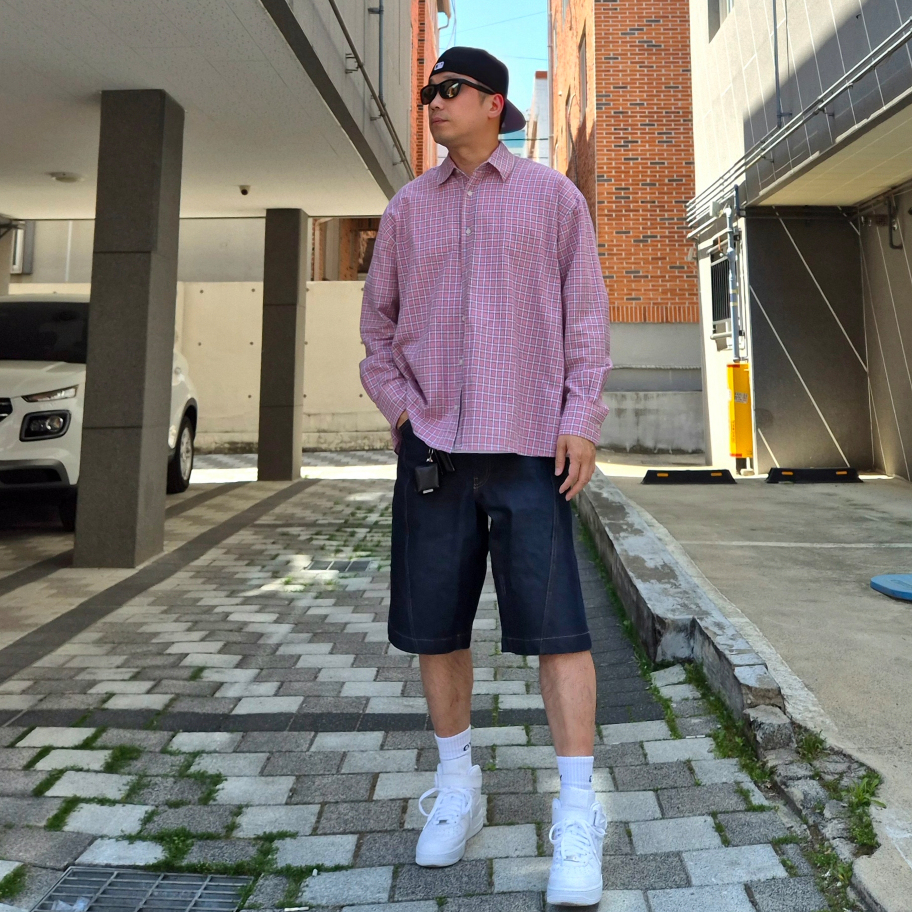 Nike x Supreme Air Force 1 Mid White, New Era MLB New York Yankees Basic 59Fifty Fitted Cap Black White 착용 스타일 - 2