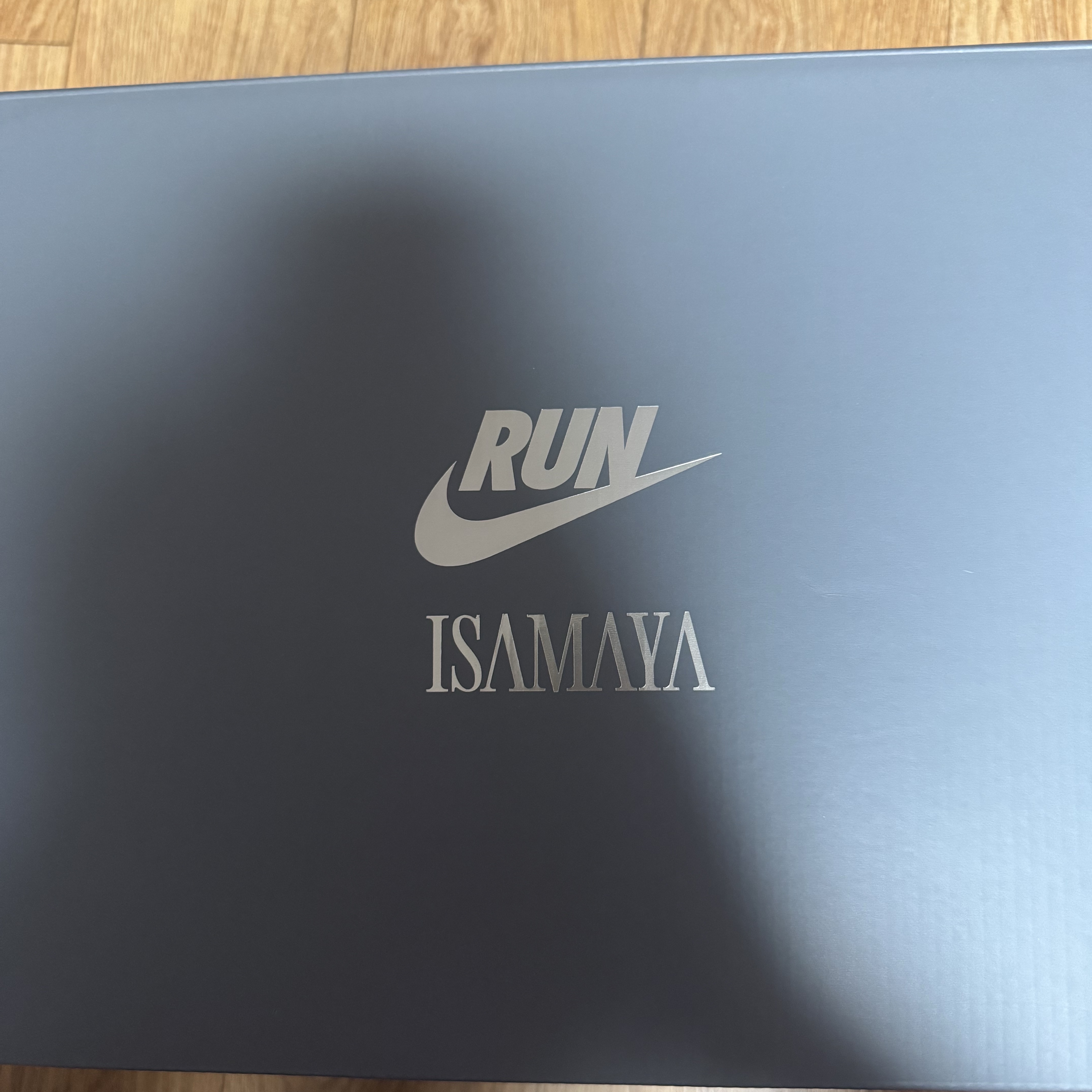 (W) Nike x Isamaya Vomero Premium Smoke Grey Light Smoke Grey 착용 스타일 - 2