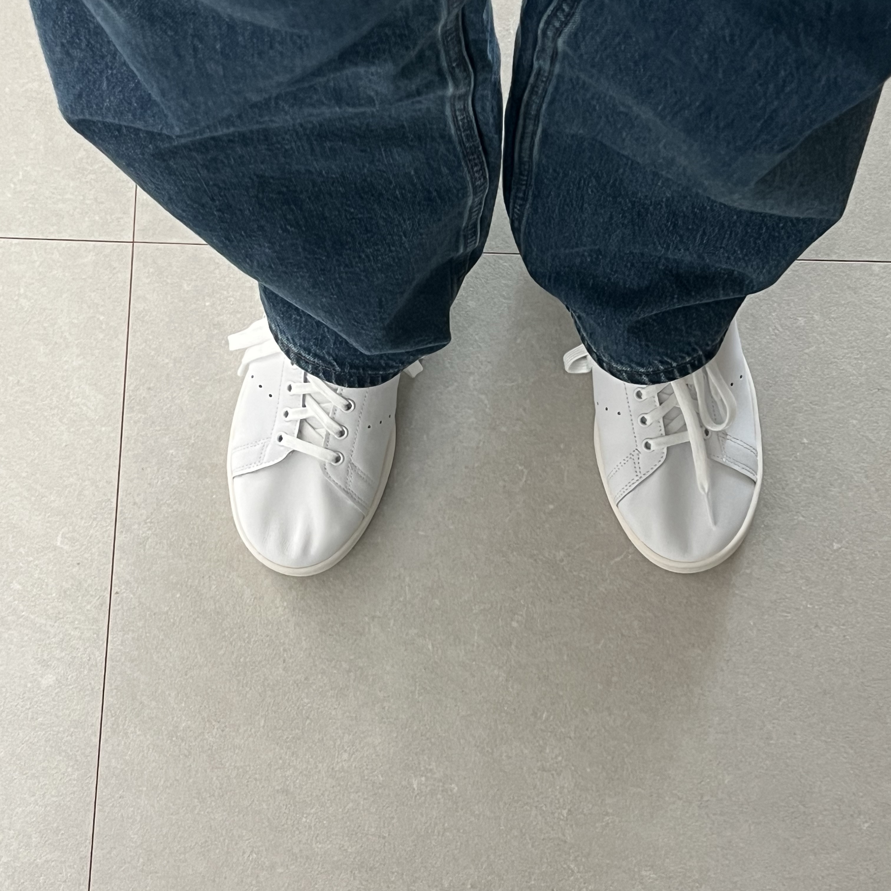 Adidas Stan Smith Decon Cloud White Green 착용 스타일