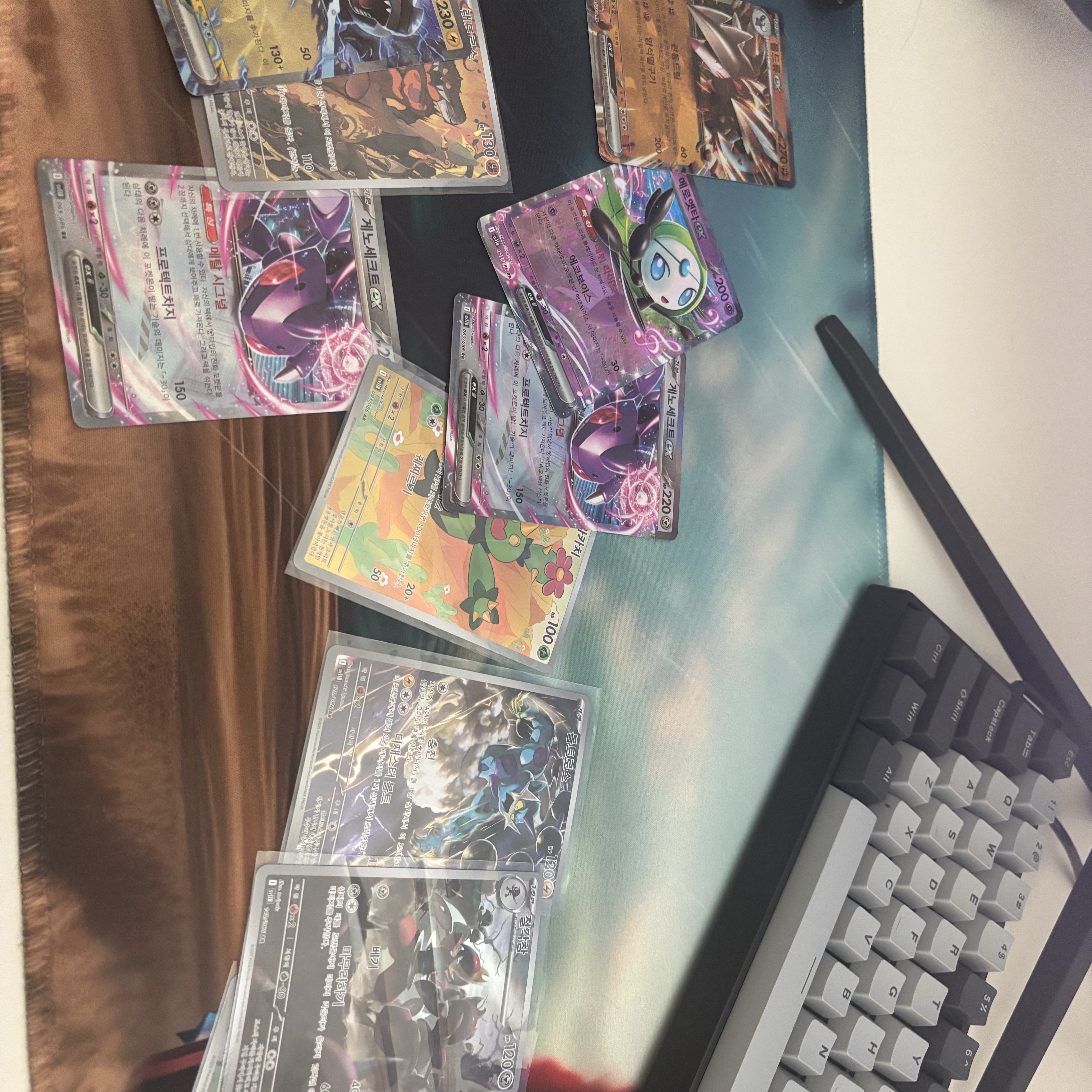 Pokemon TCG Scarlet & Violet Expansion Pack Black Volt Box (Pack of 20/Korean Ver.) 착용 스타일 - 3