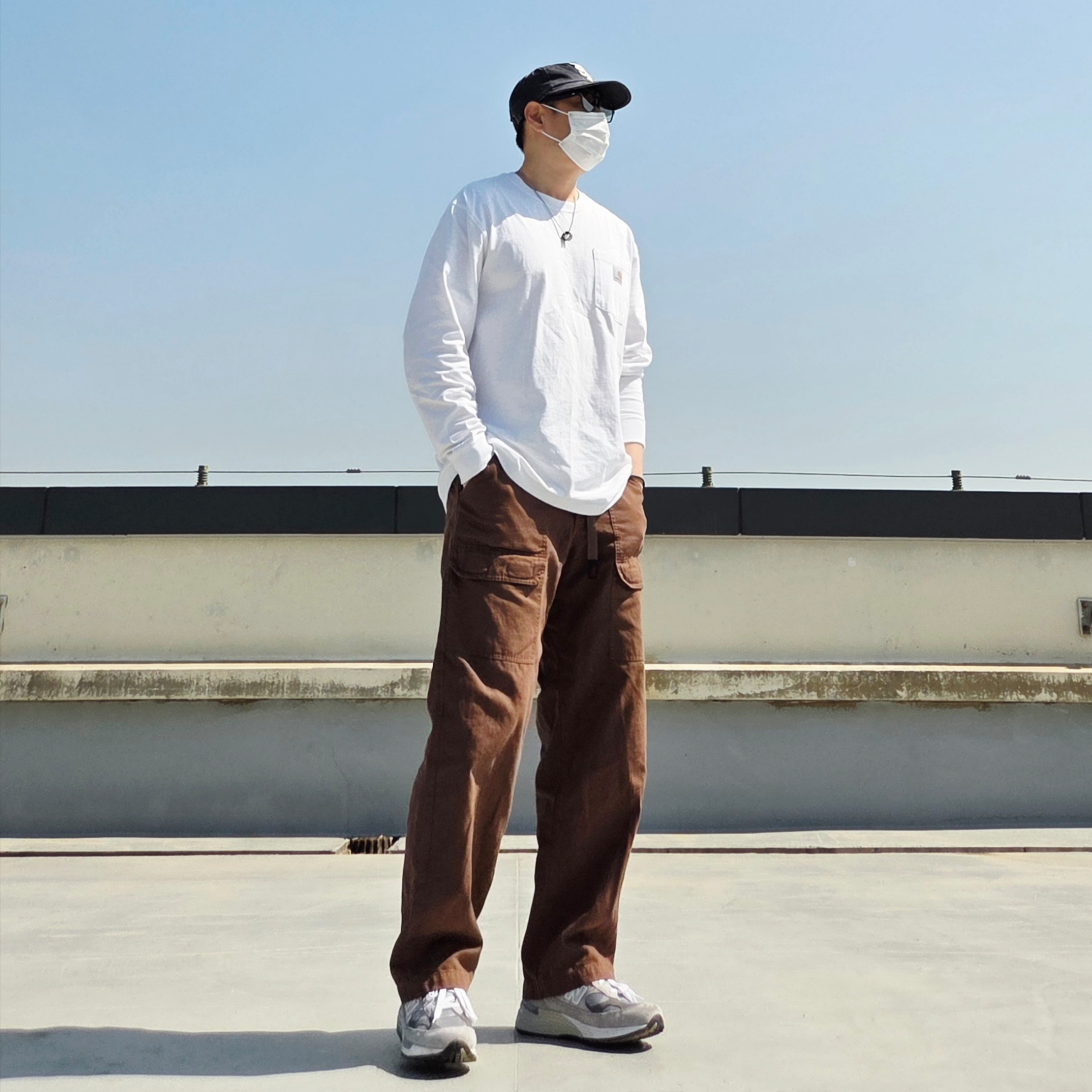 New Balance 992 Made in USA Core Grey Silver Metallic, Sunday Ceremony Sy Logo 5 Panel Cotton Cap - Navy 착용 스타일 - 2