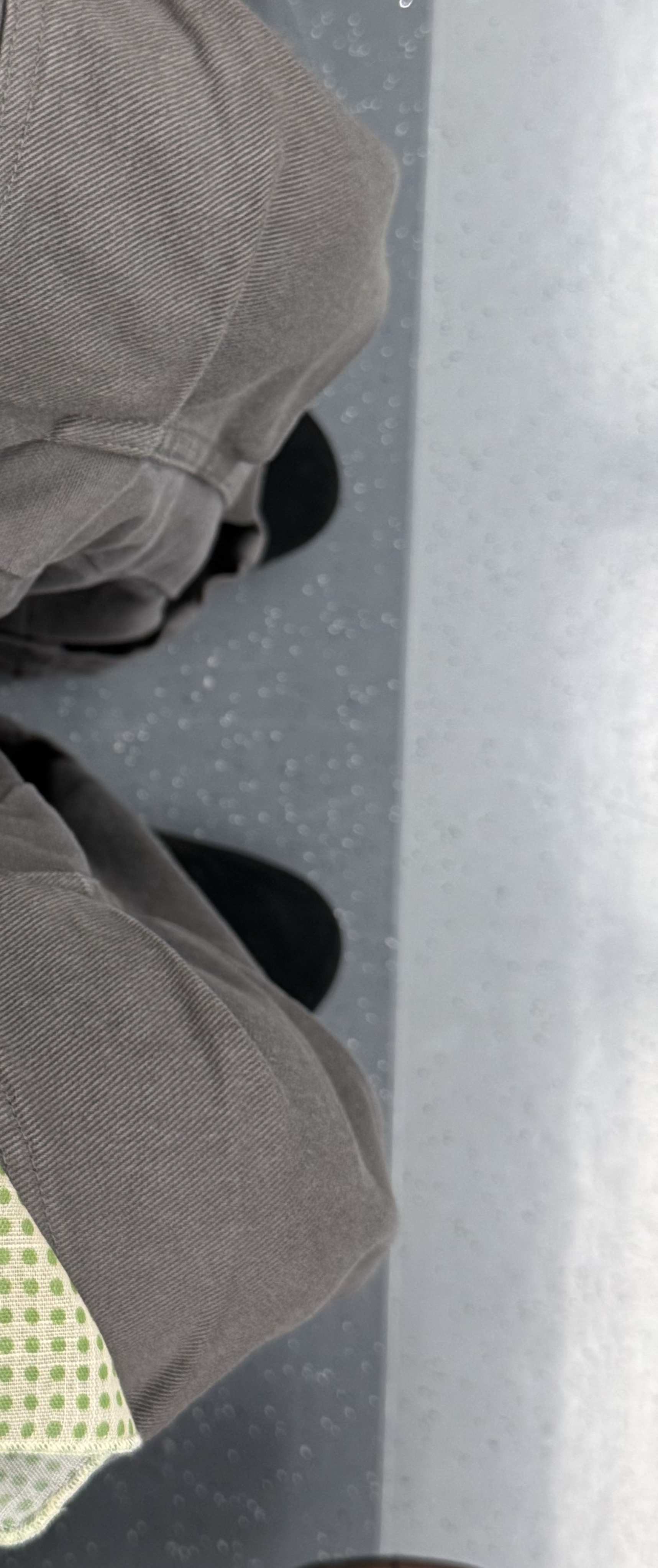 Ignota Core:13 Xylo Pocket Pants Olive Charcoal 착용 스타일 - 2