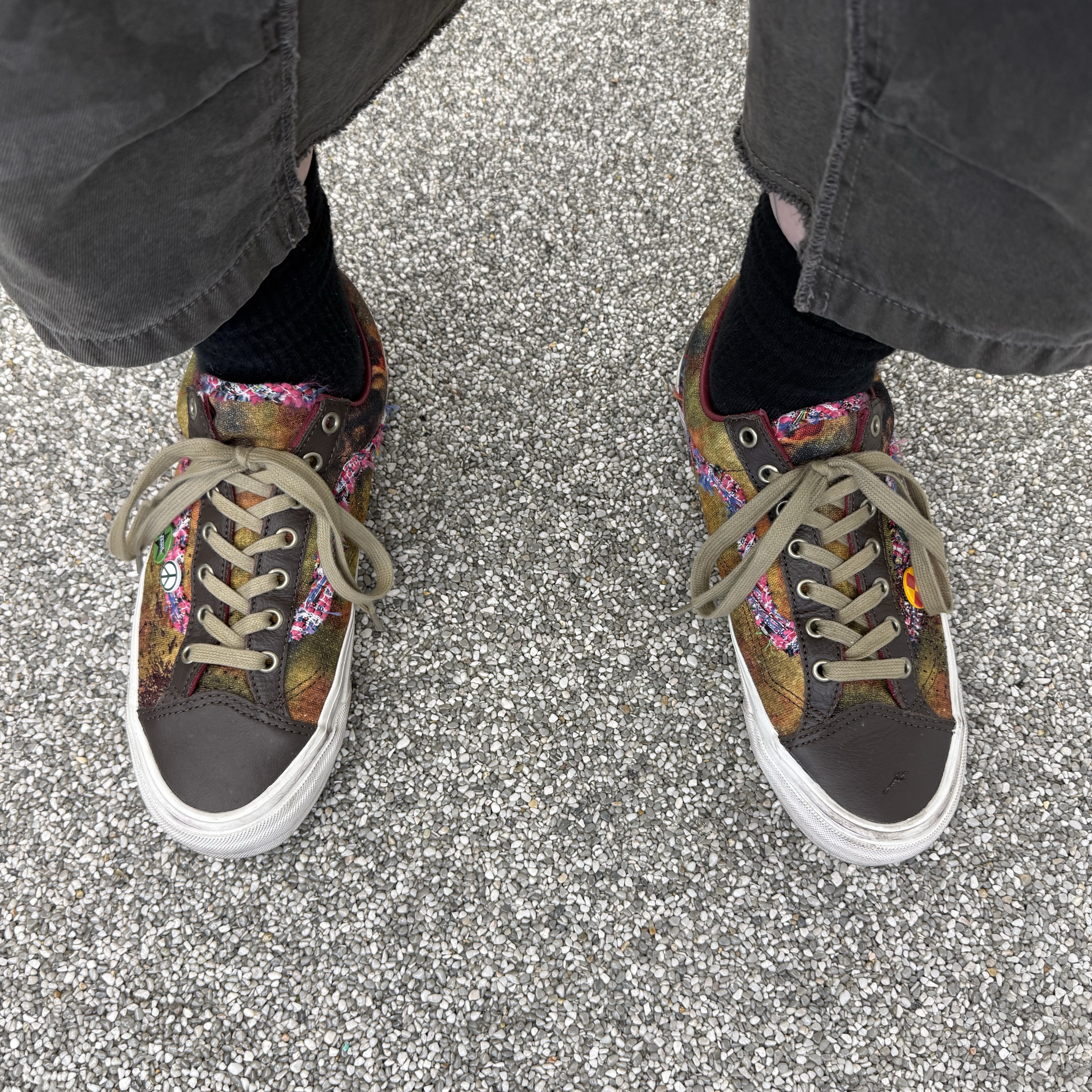 Vans Premium Old Skool 36 LX Souvenir Warm Brown, Neighborhood x Saint Mxxxxxx STHD Pray T-Shirt Black - 25SS 착용 스타일 - 4