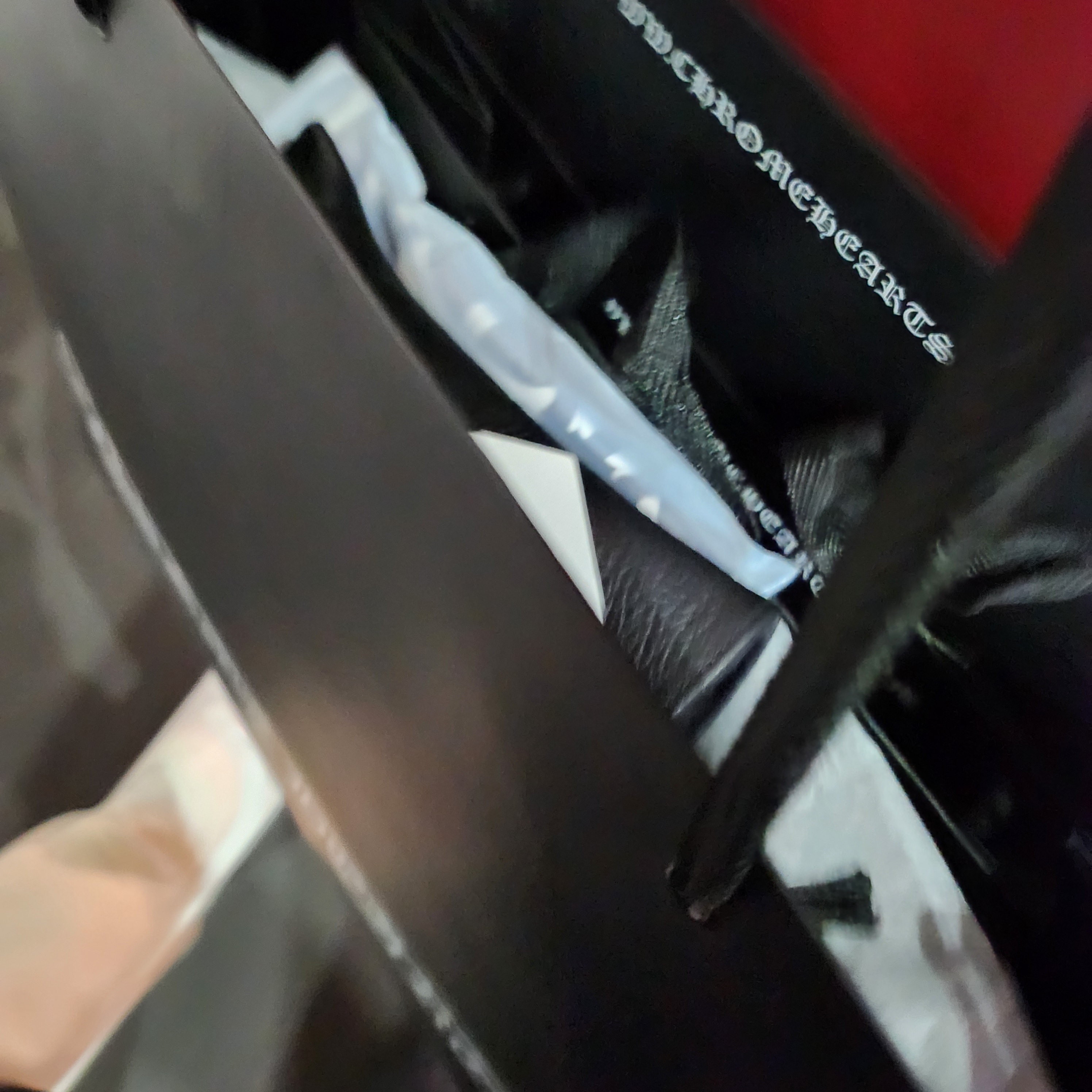 Chrome Hearts Horseshoe Hoodie Black - Osaka Exclusive 착용 스타일 - 2