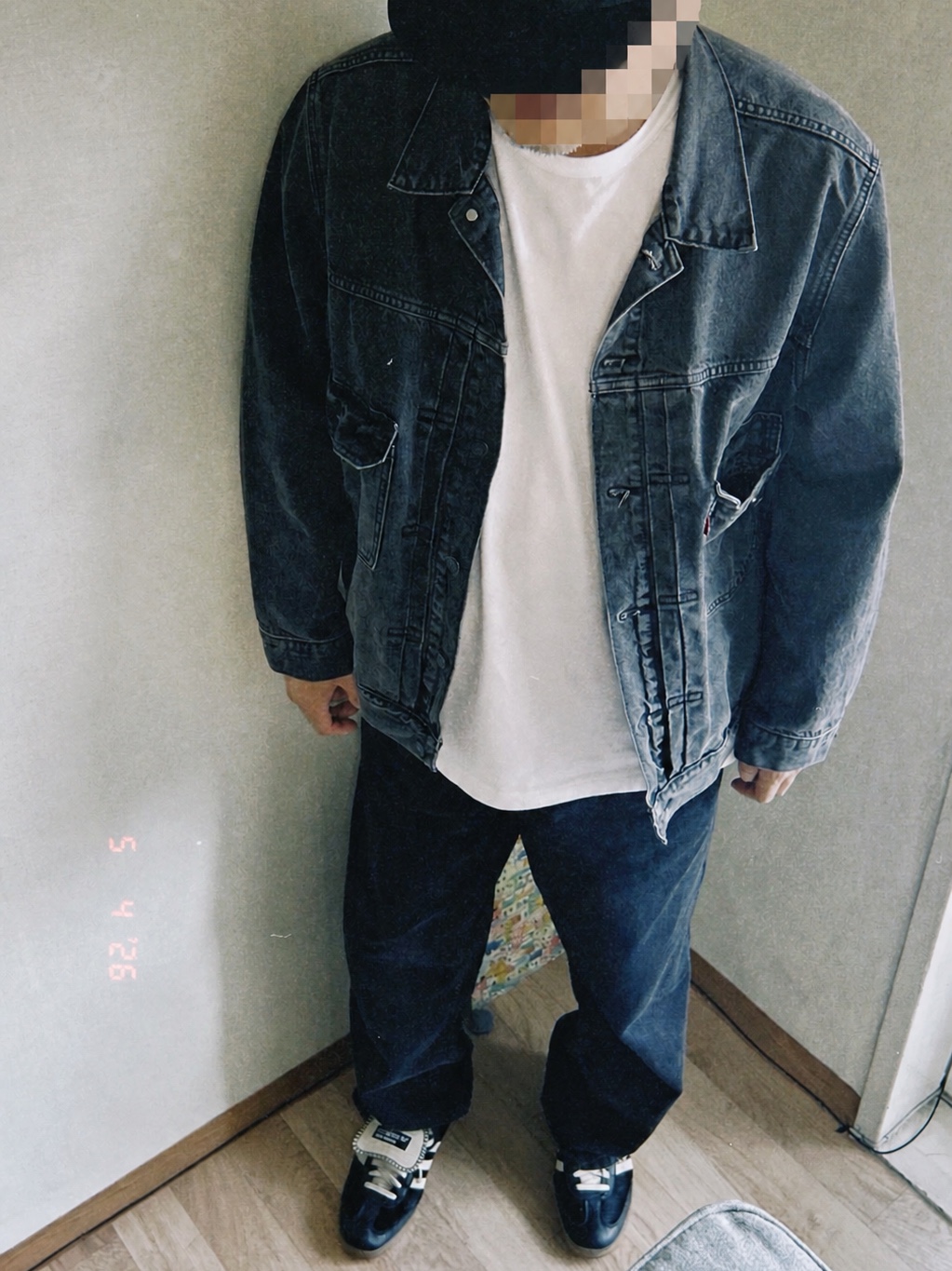 Adidas x Wales Bonner Pony Tonal Samba Core Black Cream White, Levi's 578™ Baggy Jean Dark Wash 착용 스타일