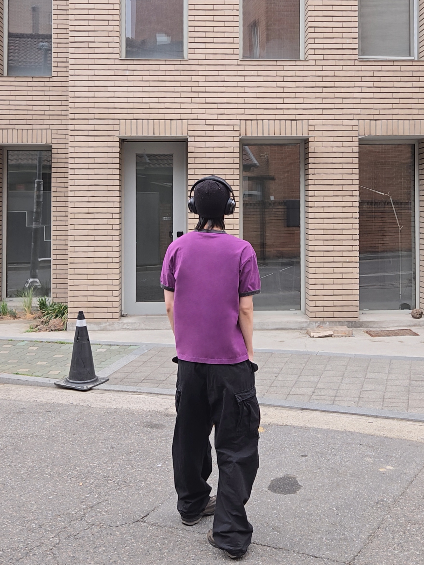SPORT CHAMBER Active Logo T-Shirt PURPLE, Fila Flaire Brown 착용 스타일 - 5