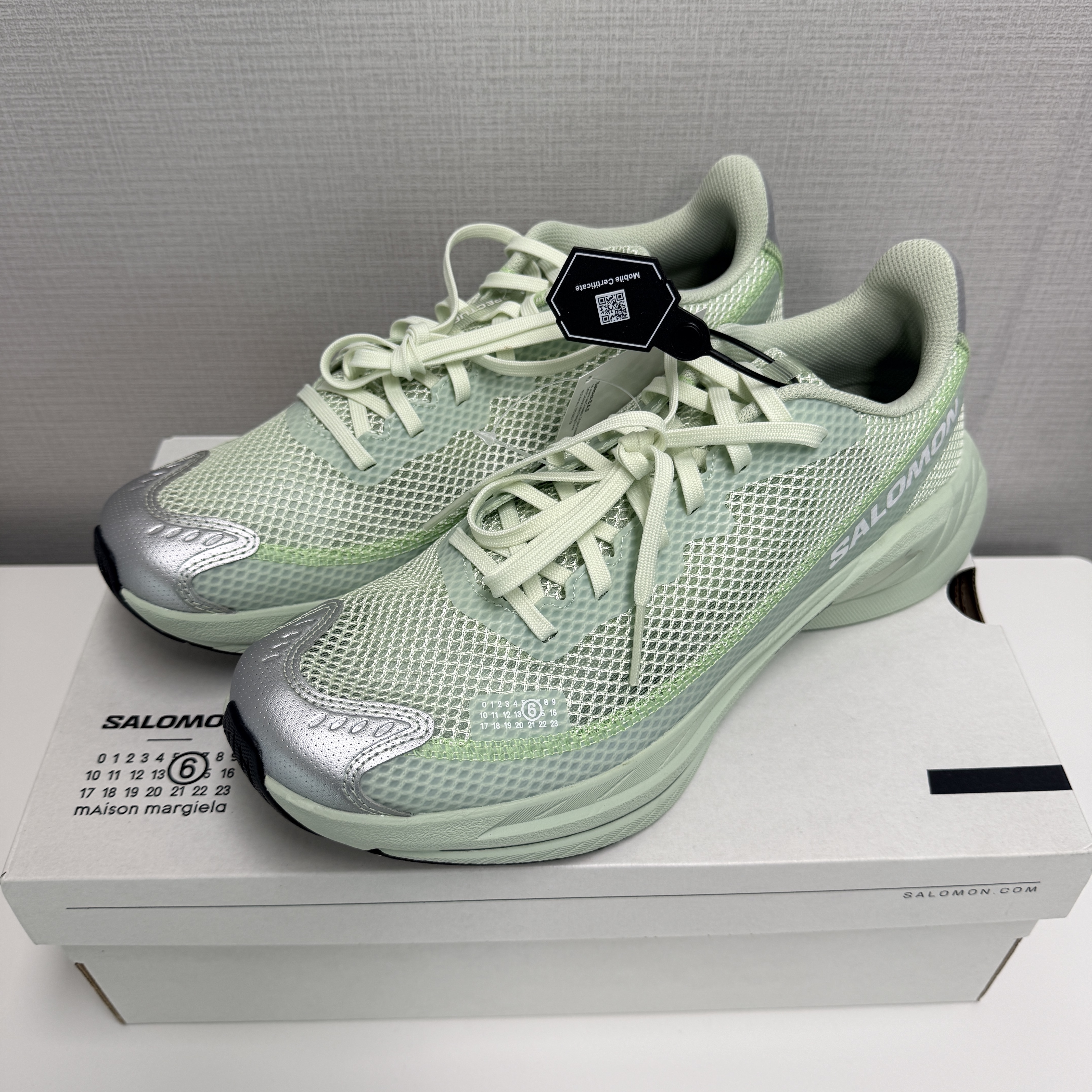 Salomon x MM6 Maison Margiela Spectur 2 Seafoam Green 착용 스타일 - 3