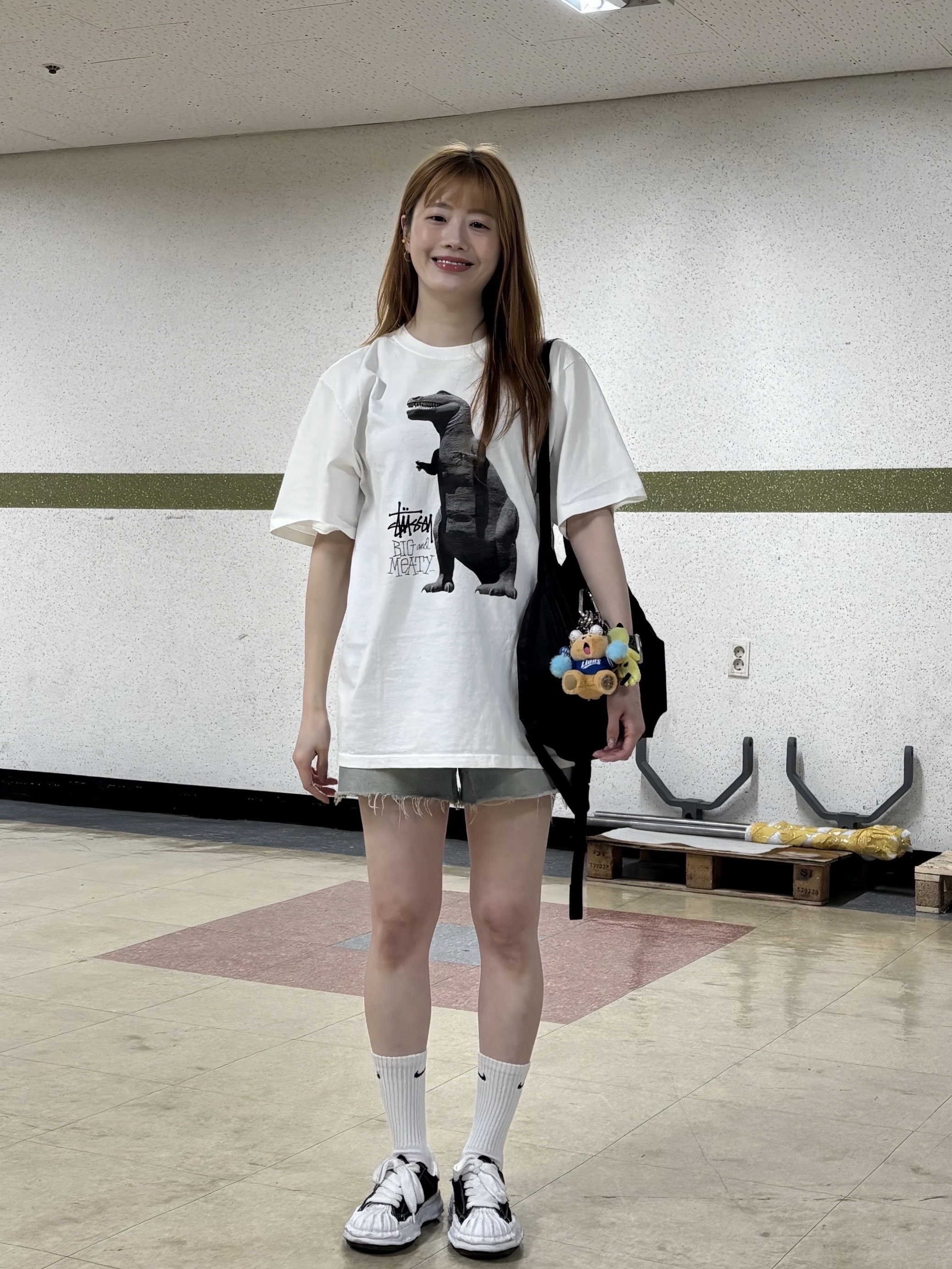 Stussy Big & Meaty Pigment Dyed T-Shirt Natural, Maison Mihara Yasuhiro Blakey OG Sole Canvas Low-top Sneakers Black White 착용 스타일 - 8