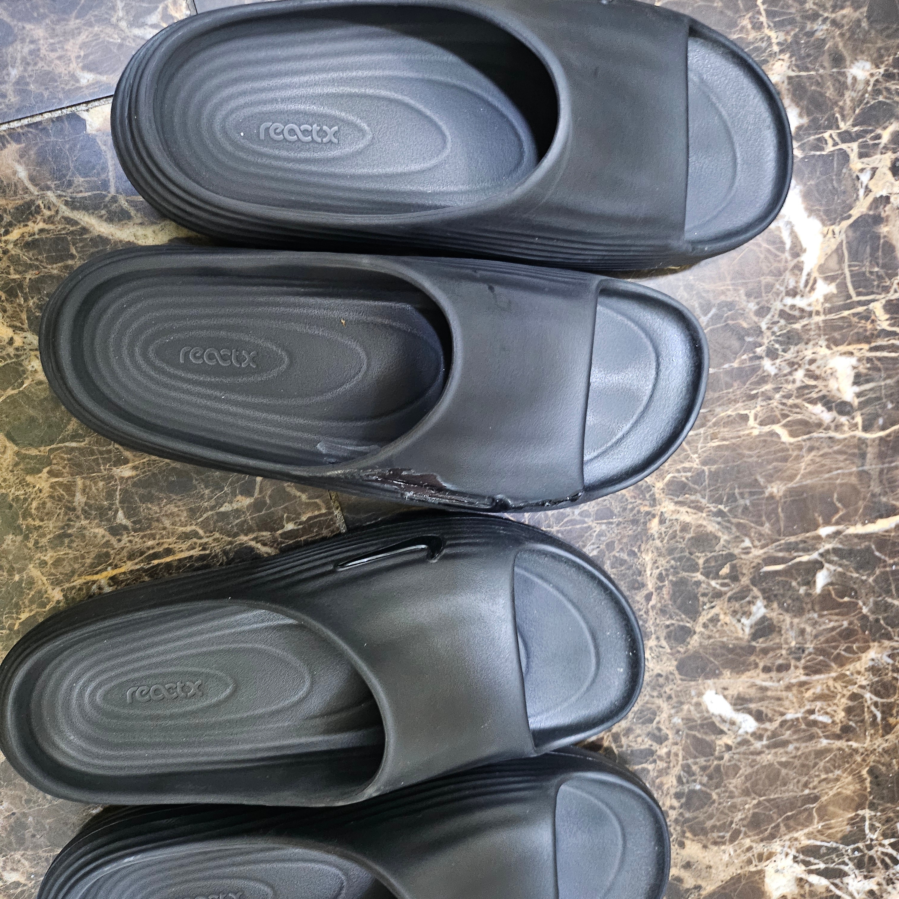 Nike ReactX Rejuven8 Slide Black 착용 스타일