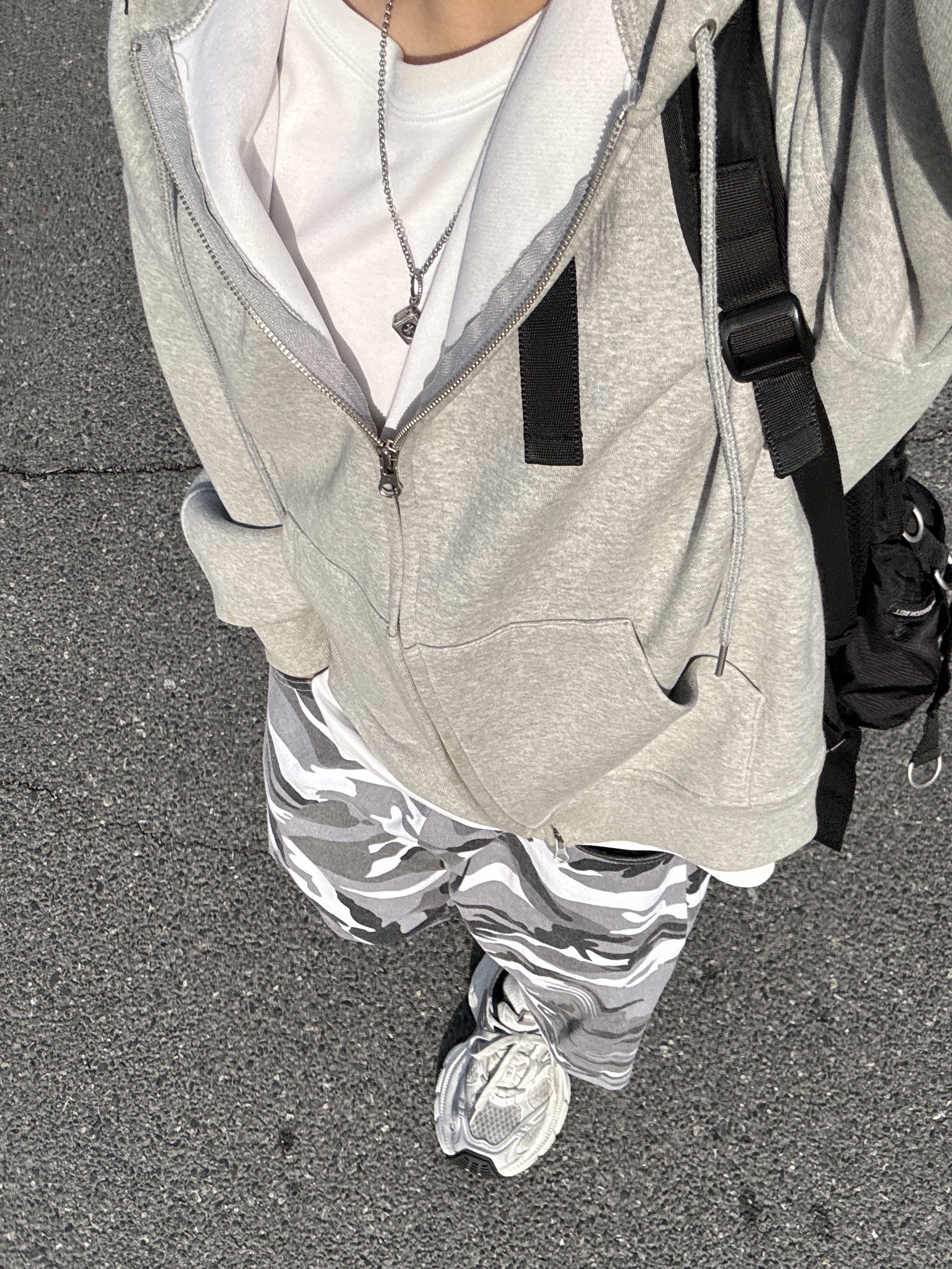 [프리오더] Polyteru 925 Silver Pendant Dice, Balenciaga 10XL Sneakers White Grey Silver Black 착용 스타일 - 1