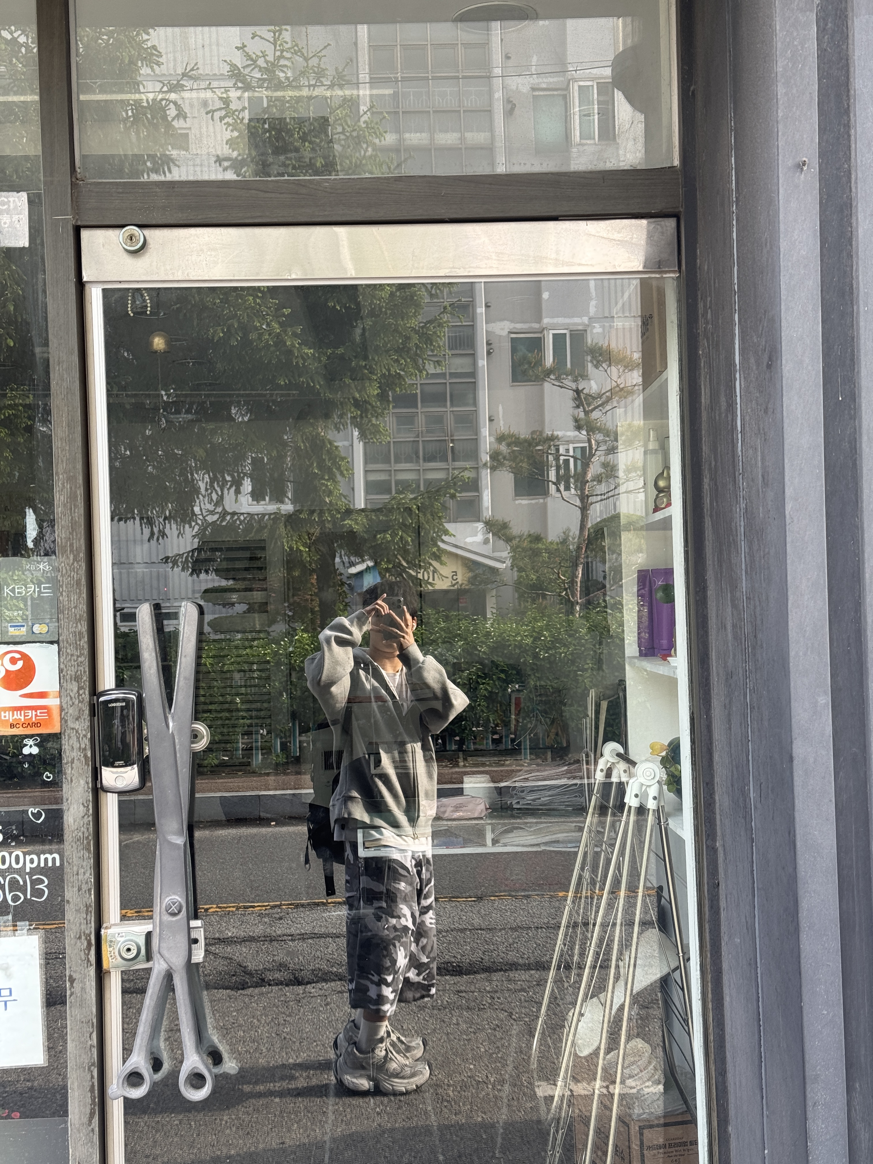 [프리오더] Polyteru 925 Silver Pendant Dice, Balenciaga 10XL Sneakers White Grey Silver Black 착용 스타일 - 2