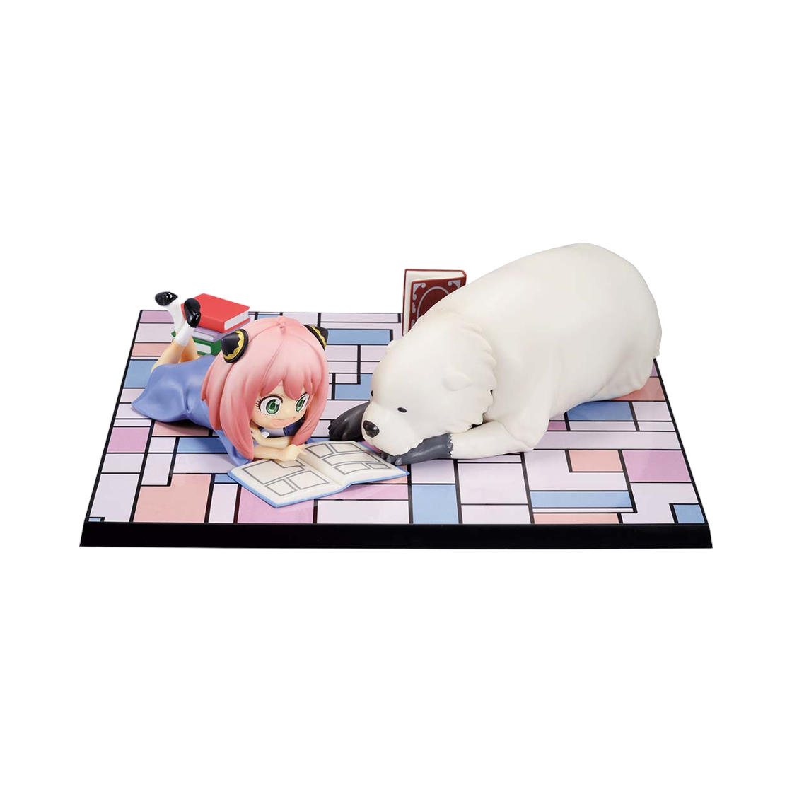 - Bandai Ichiban Kuji Spy x Family You Made My Day Last One Prize Figure with Card Holder Another Color Ver.