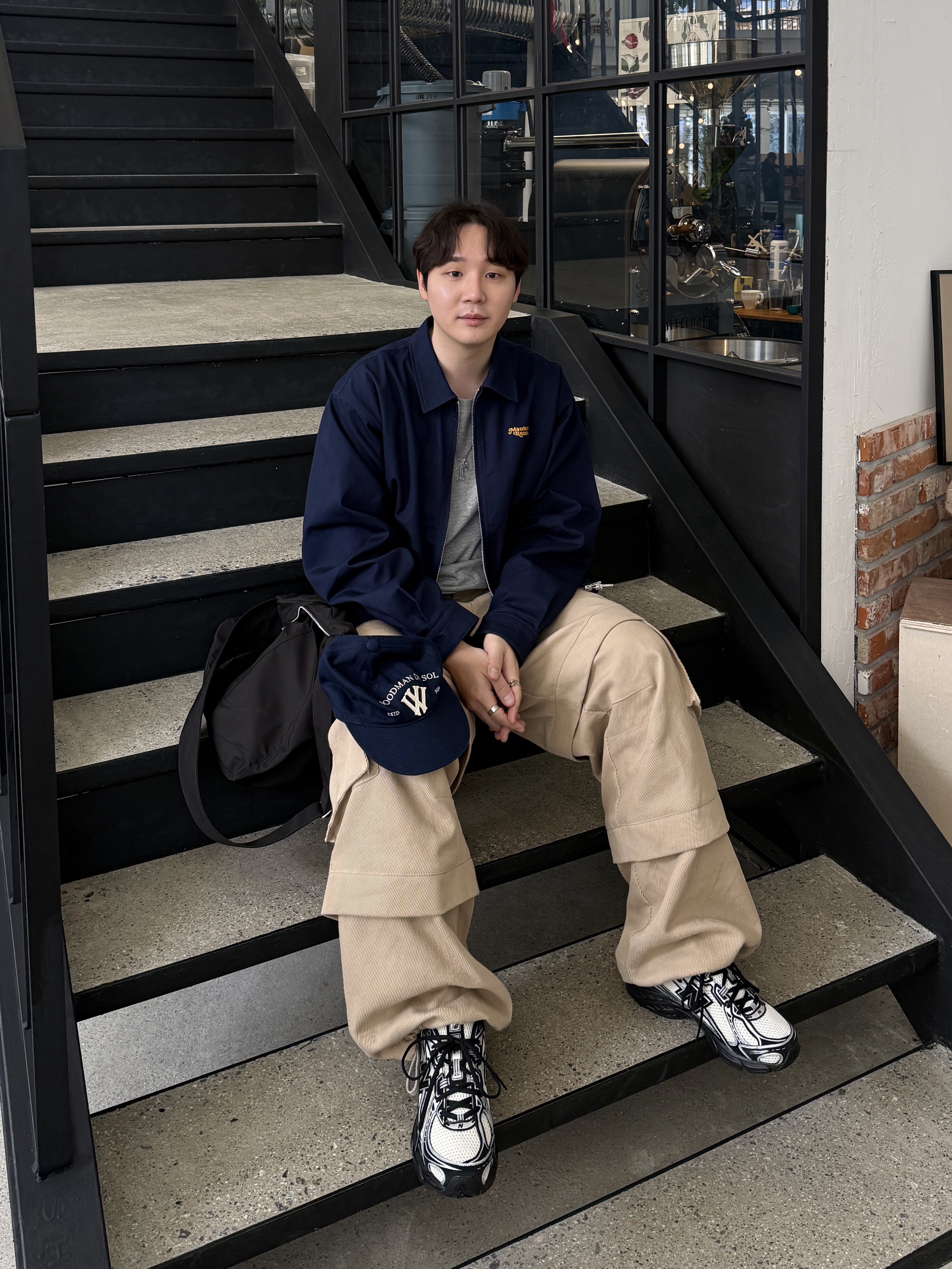 New Balance 740 Black Angora, Kamien Titan Baggy Pants Beige 착용 스타일 - 2