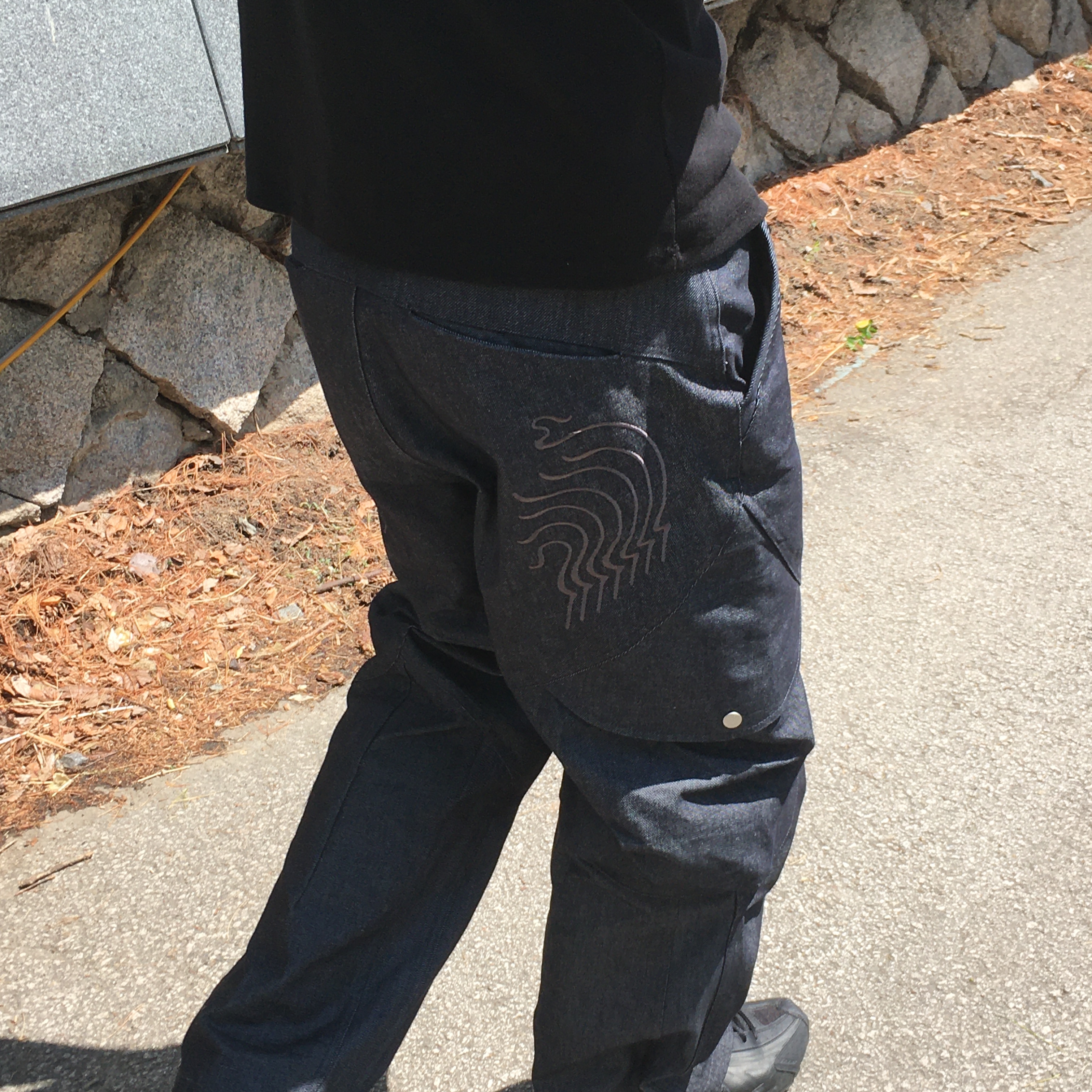 IGNOTA Core:14 Shell Cargo Pants Indigo, Nike Shox R4 Black Bright Crimson 착용 스타일 - 2