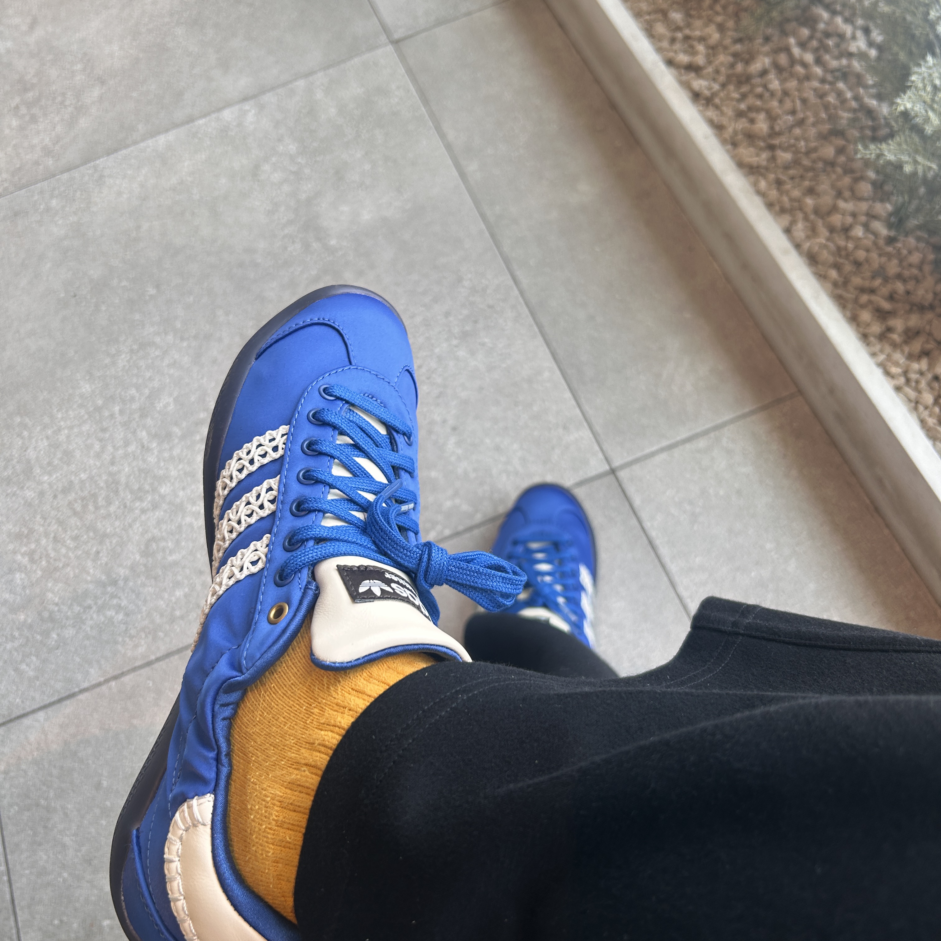 Adidas x Wales Bonner Karintha Satin Supplier Color Blue 착용 스타일