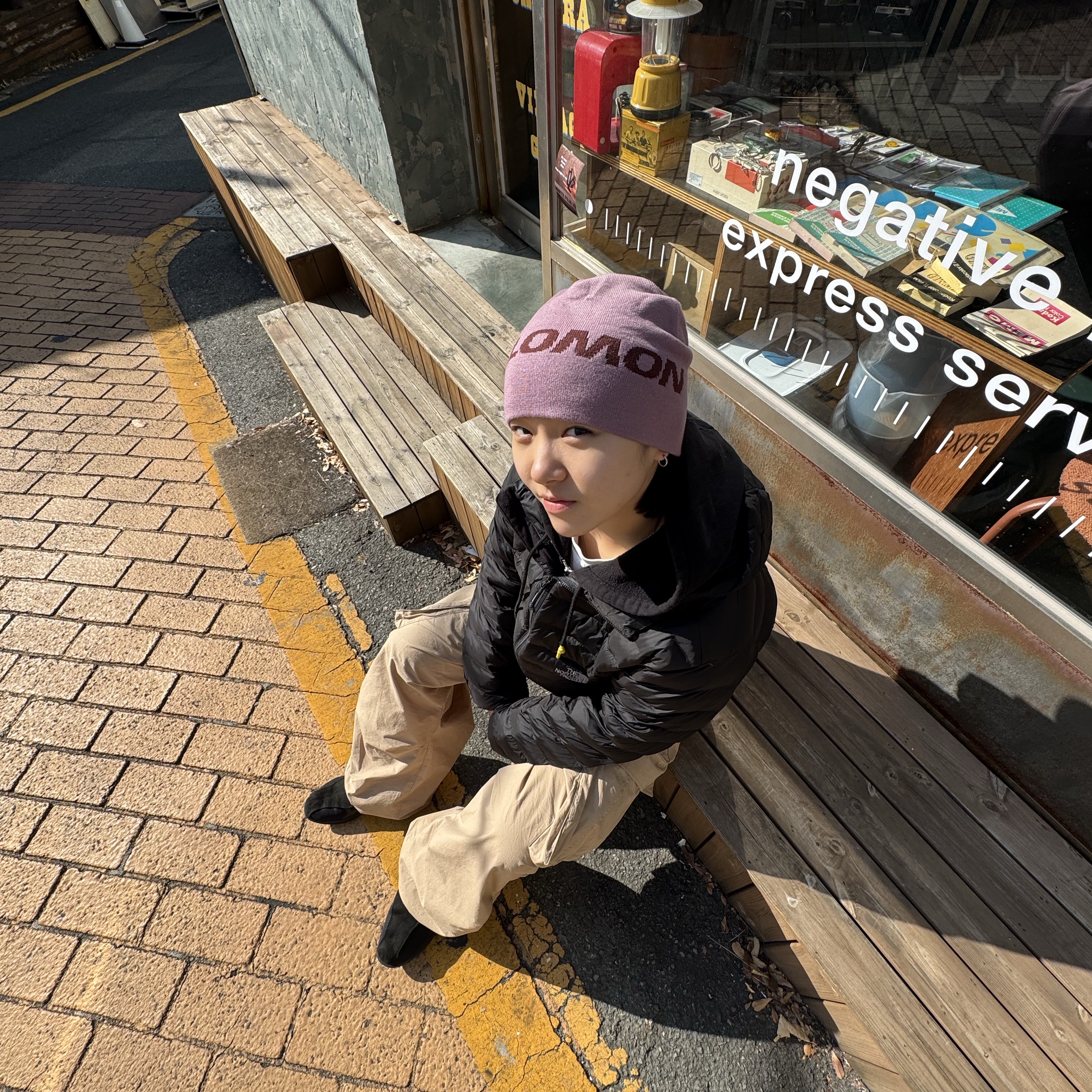 Salomon Peak Beanie Pink 착용 스타일 - 1