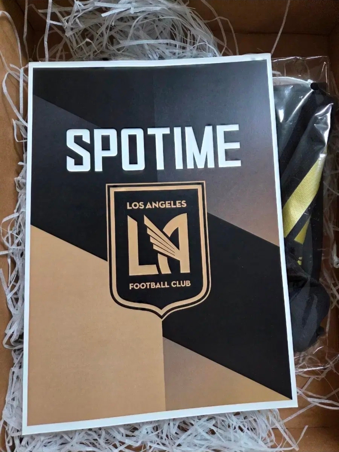 Adidas LAFC 2024/25 Home Authentic Jersey Black - US Sizing (Non Marking Ver.) 착용 스타일 - 3