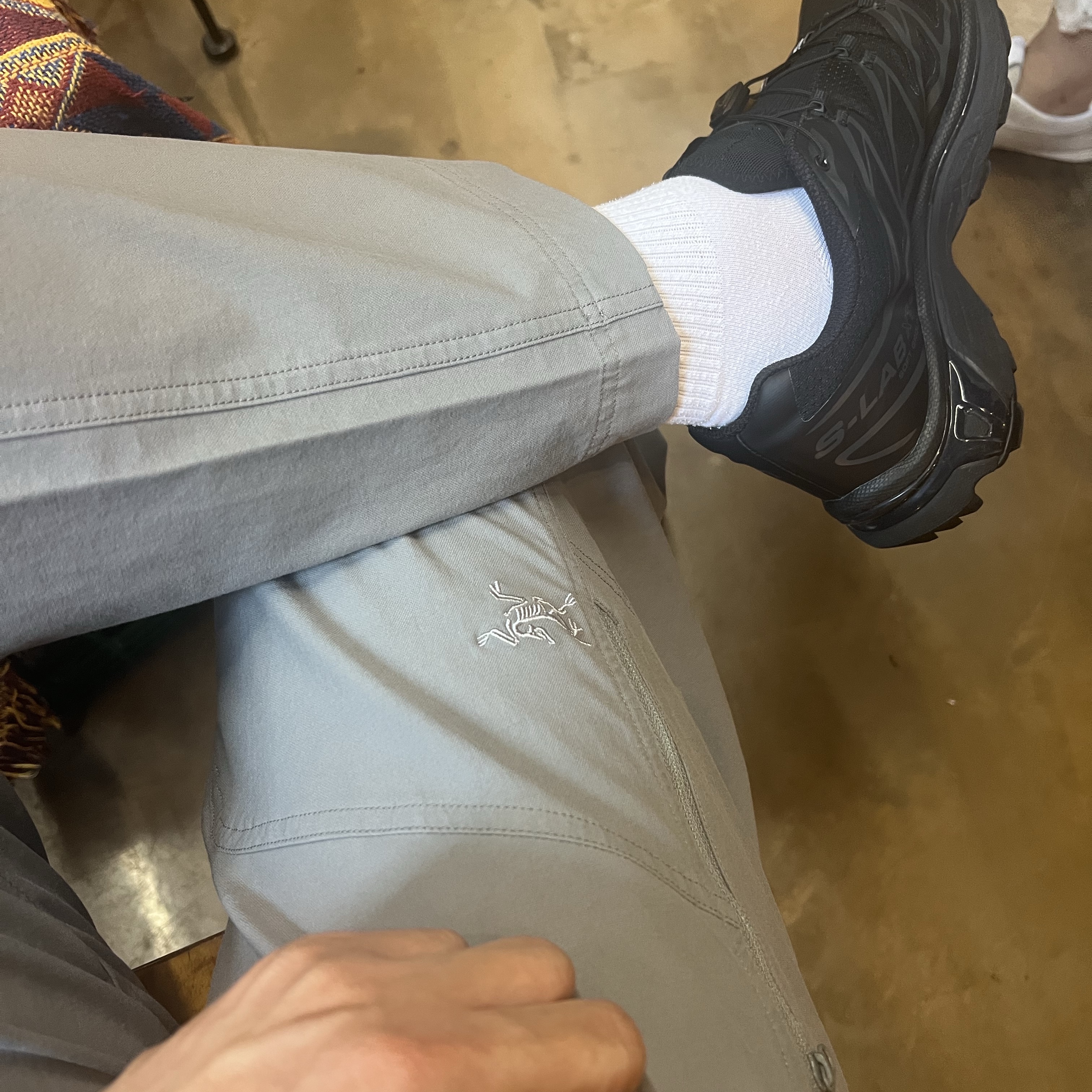 Arc'teryx Cronin Cotton Pants Void 착용 스타일