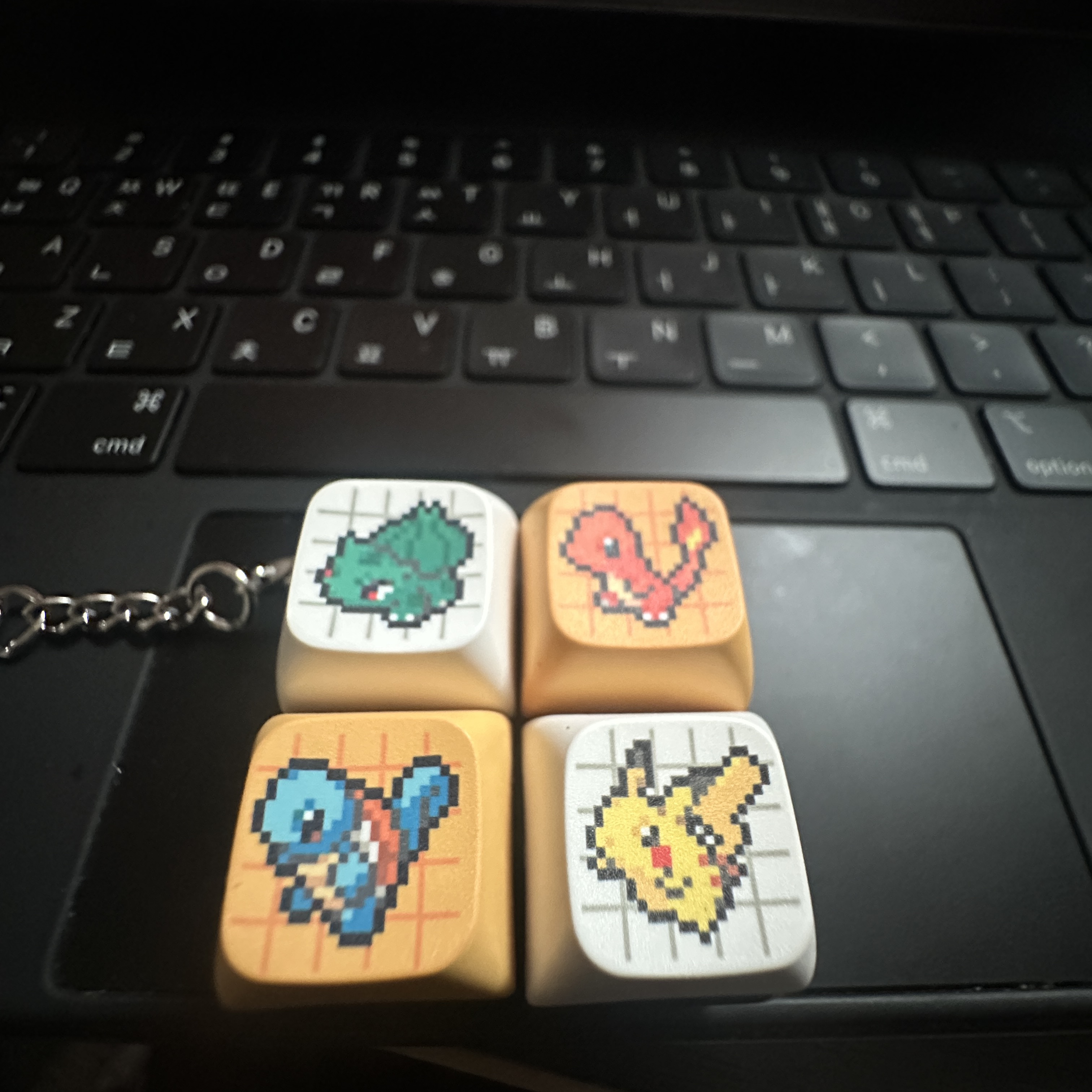 Pokemon x CU Keycap Keychain Pokemon 착용 스타일