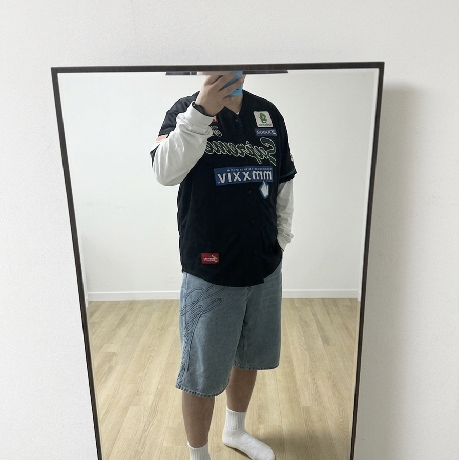 Supreme Chosen One Baseball Jersey Black - 24SS, Supreme Script Baggy Denim Short Washed Indigo - 24SS 착용 스타일