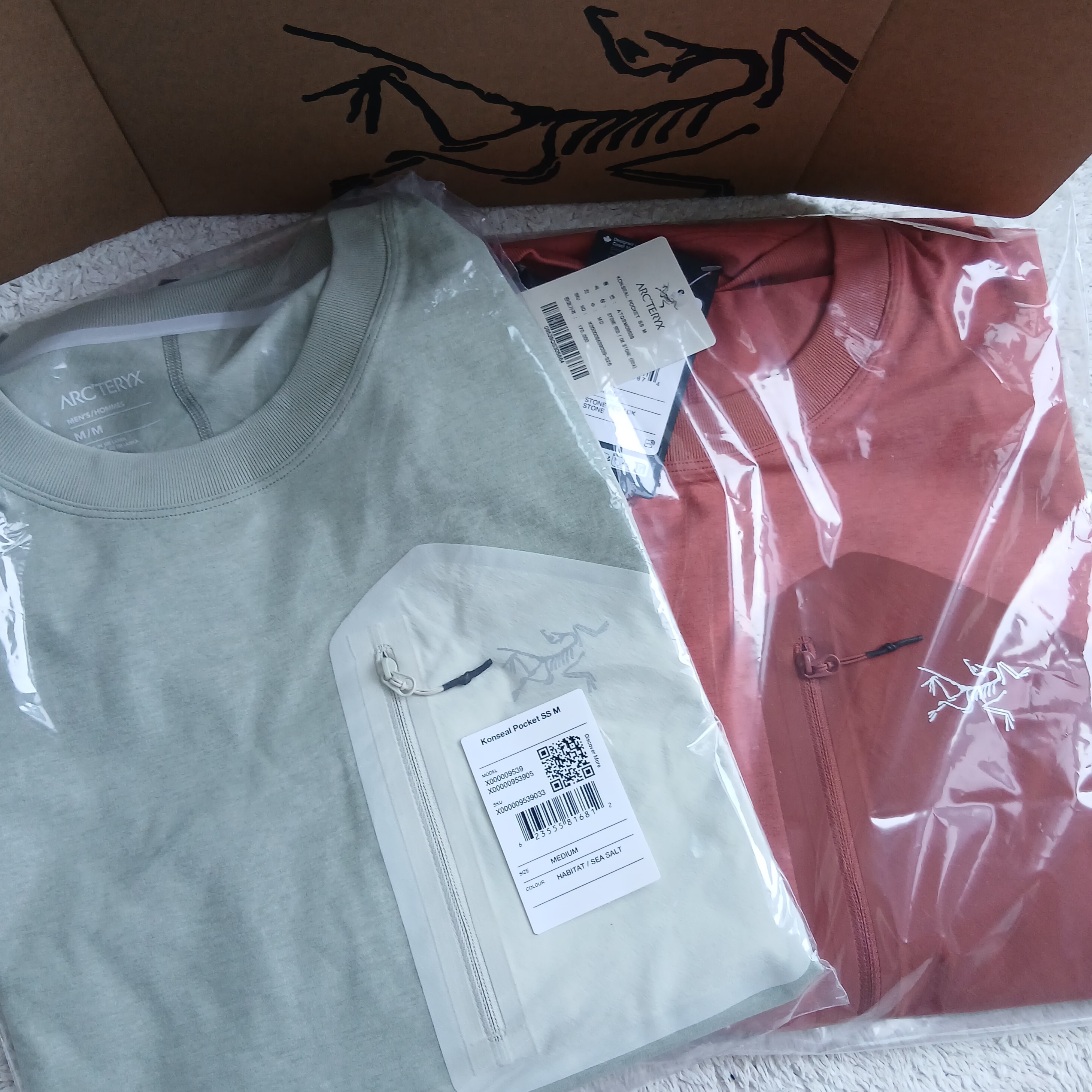 Arc'teryx Konseal Pocket SS T-Shirt Stone Red Dk Stone, Arc'teryx Konseal Pocket SS T-Shirt Habitat 착용 스타일 - 7