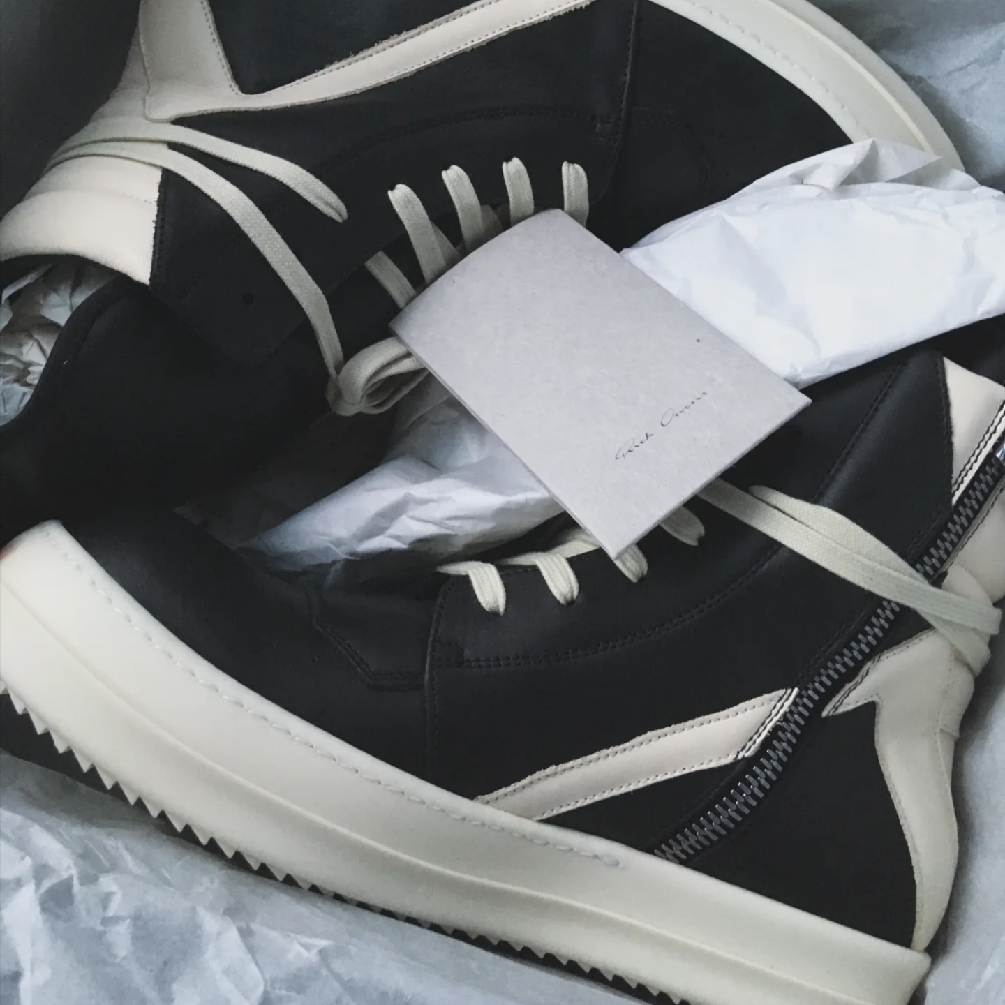 Rick Owens Temple Geobasket Sneakers Black Milk 착용 스타일 - 3