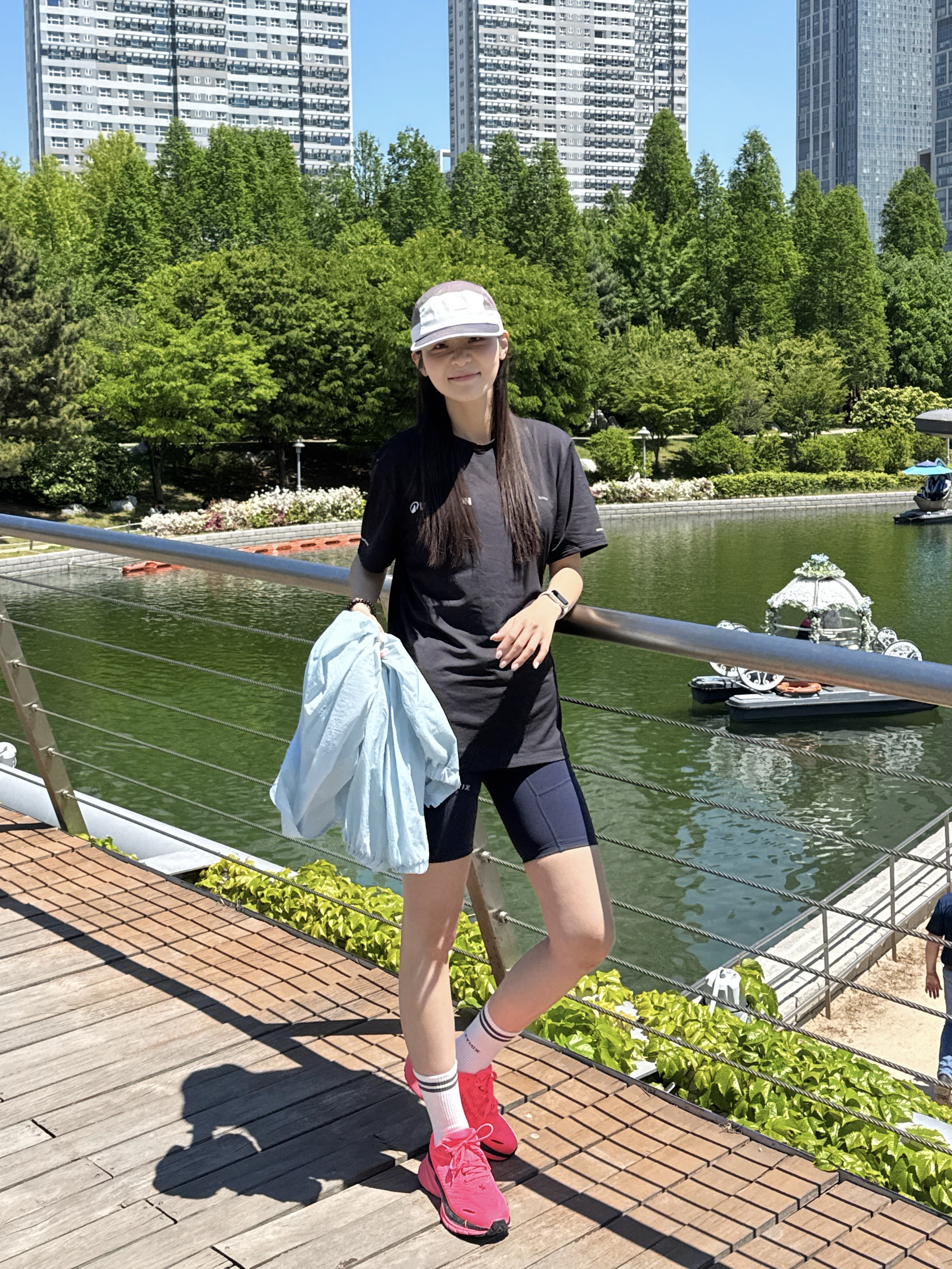 Decathlon Kiprun Running 5 Pannel Cap Turquoise Purple, DECATHLON Men's Running Short-Sleeved T-Shirt Run Dry 500 Smoke Black 착용 스타일