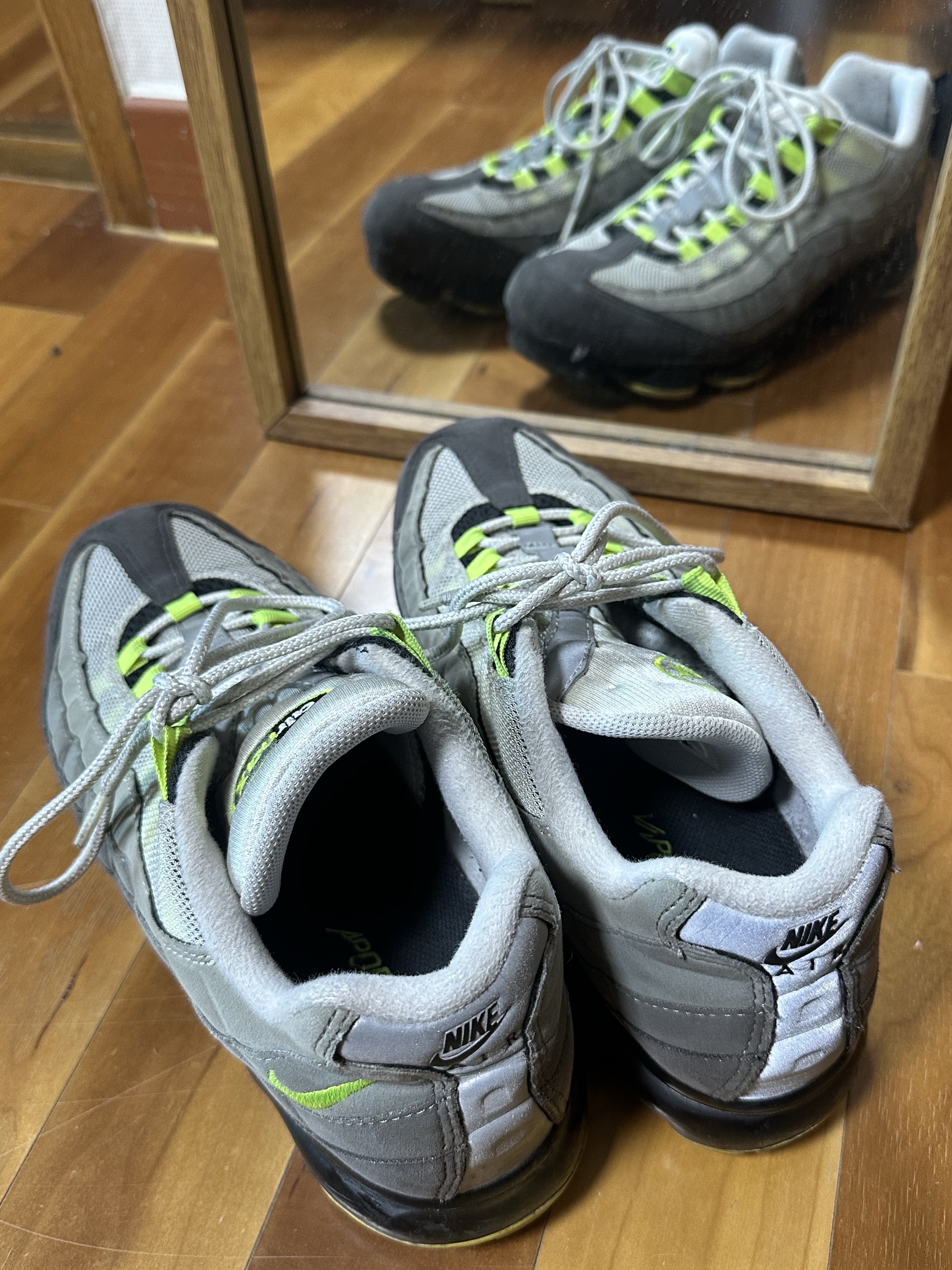 Nike Air VaporMax 95 Neon 착용 스타일