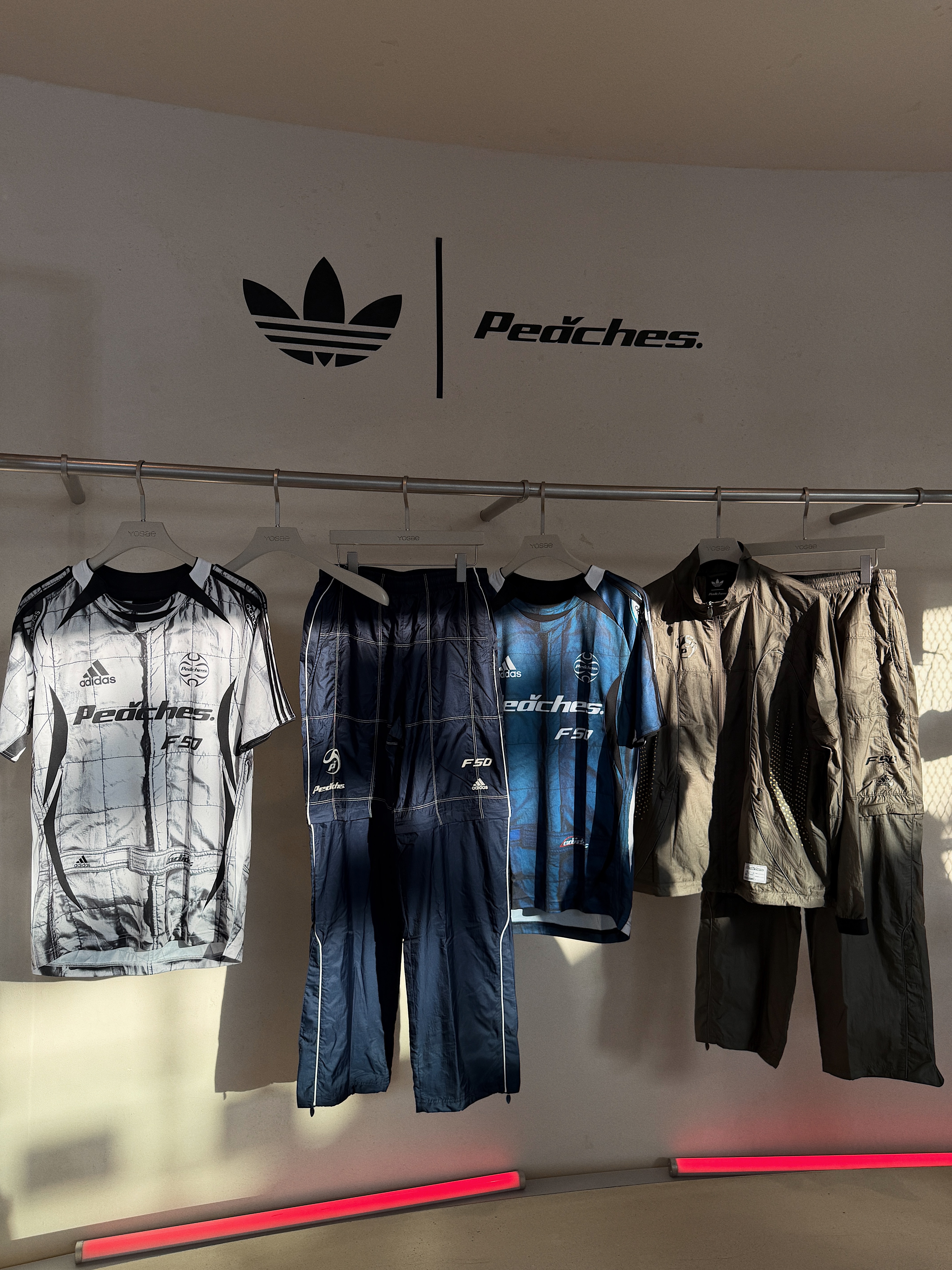 Adidas x Peaches F50 Track Top Night Navy - KR Sizing, Adidas x Peaches F50 Track Top Night Navy - US Sizing 착용 스타일 - 4