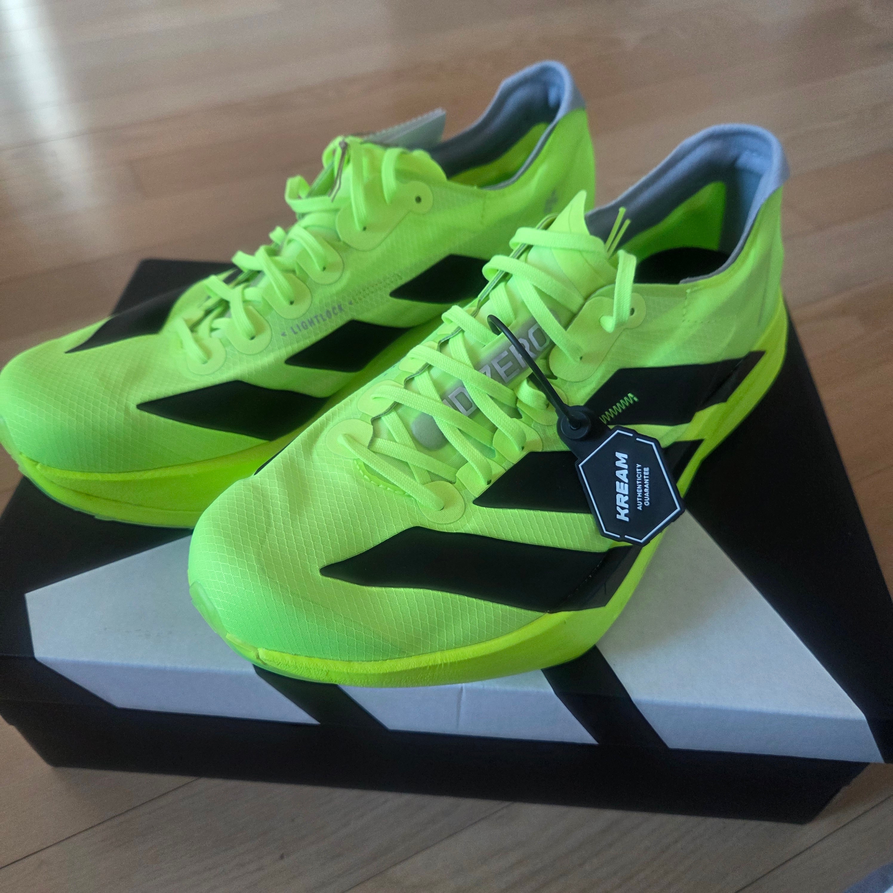Adidas Adizero Adios Pro 4 Lucid Lemon Core Black 착용 스타일