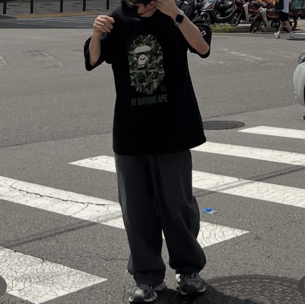 BAPE ABC Camo By Bathing Ape T-Shirt Black Green 착용 스타일