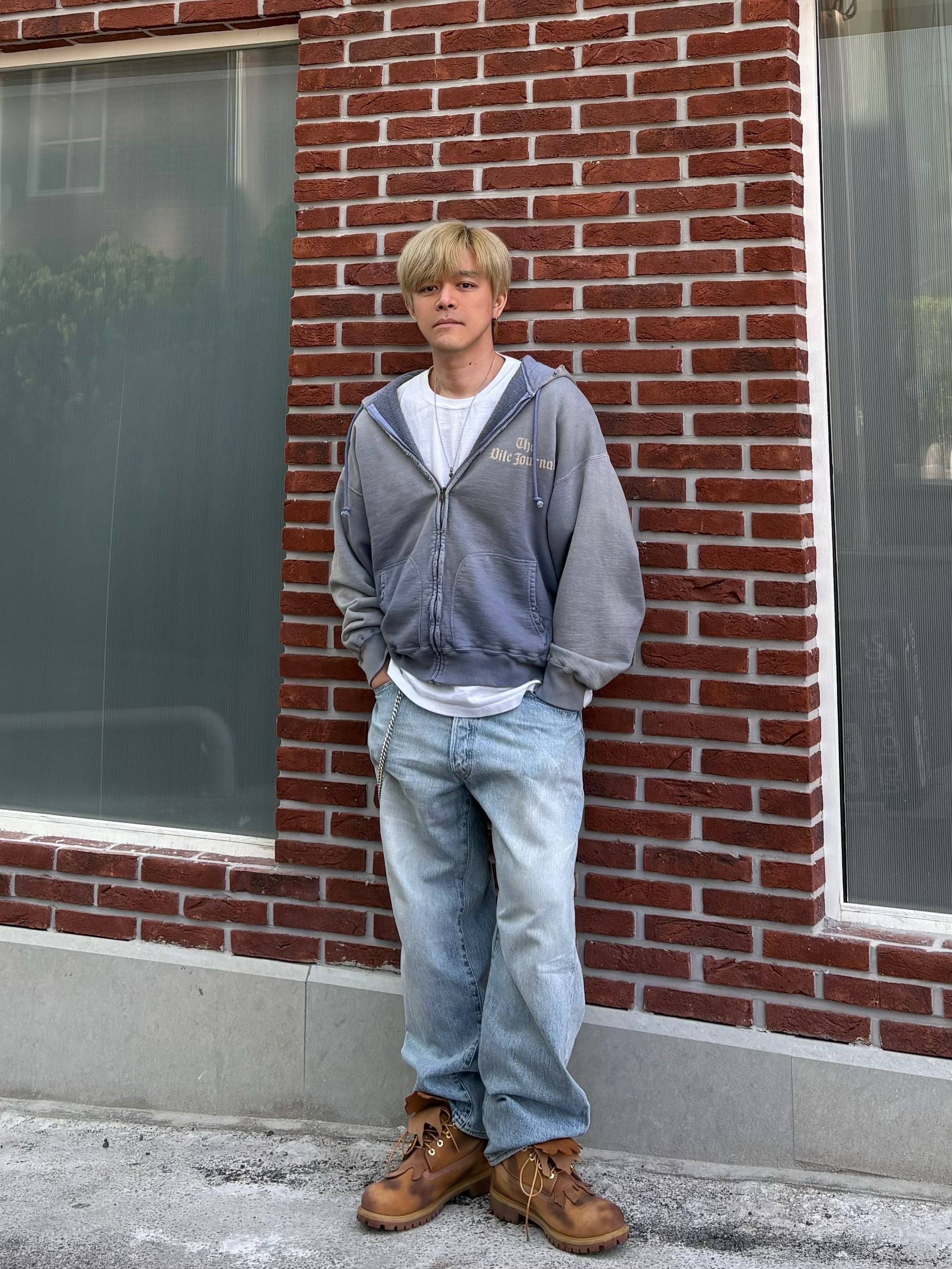 Comoli 5P Denim Pants Bleach - 23SS, Timberland x Surgery 6 inch Boot Yellow - Wide 착용 스타일 - 2