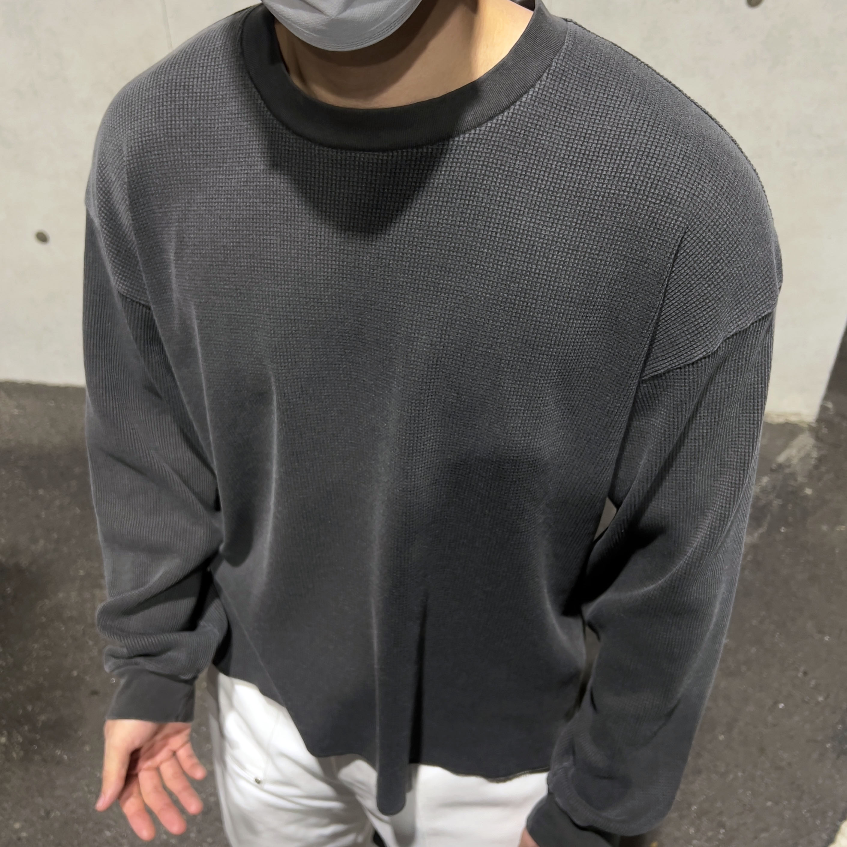 Oakley Factory Team x Brain Dead Flesh White Birch 착용 스타일 - 7