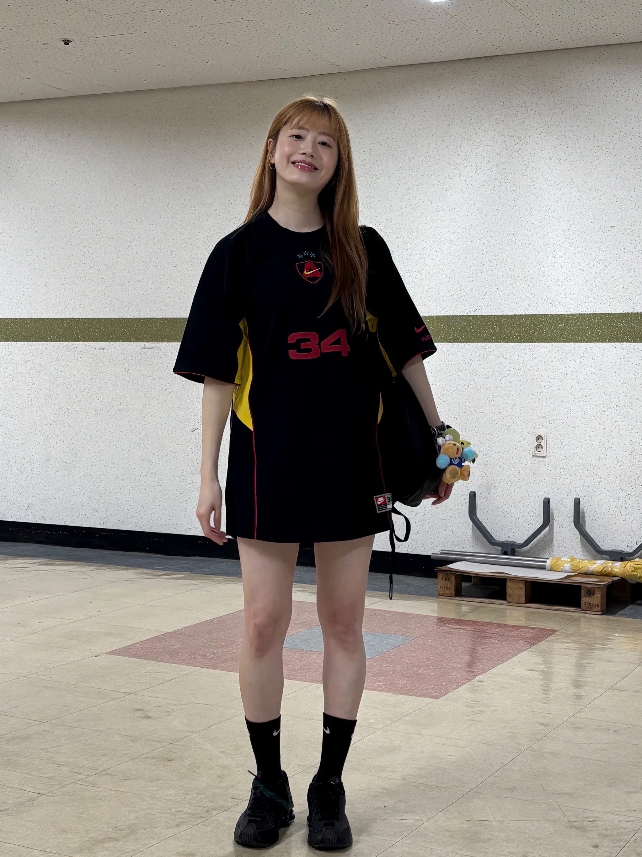 Nike x Ambush Jersey Top Black - Asia, (W) Nike Shox R4 Black 착용 스타일 - 6