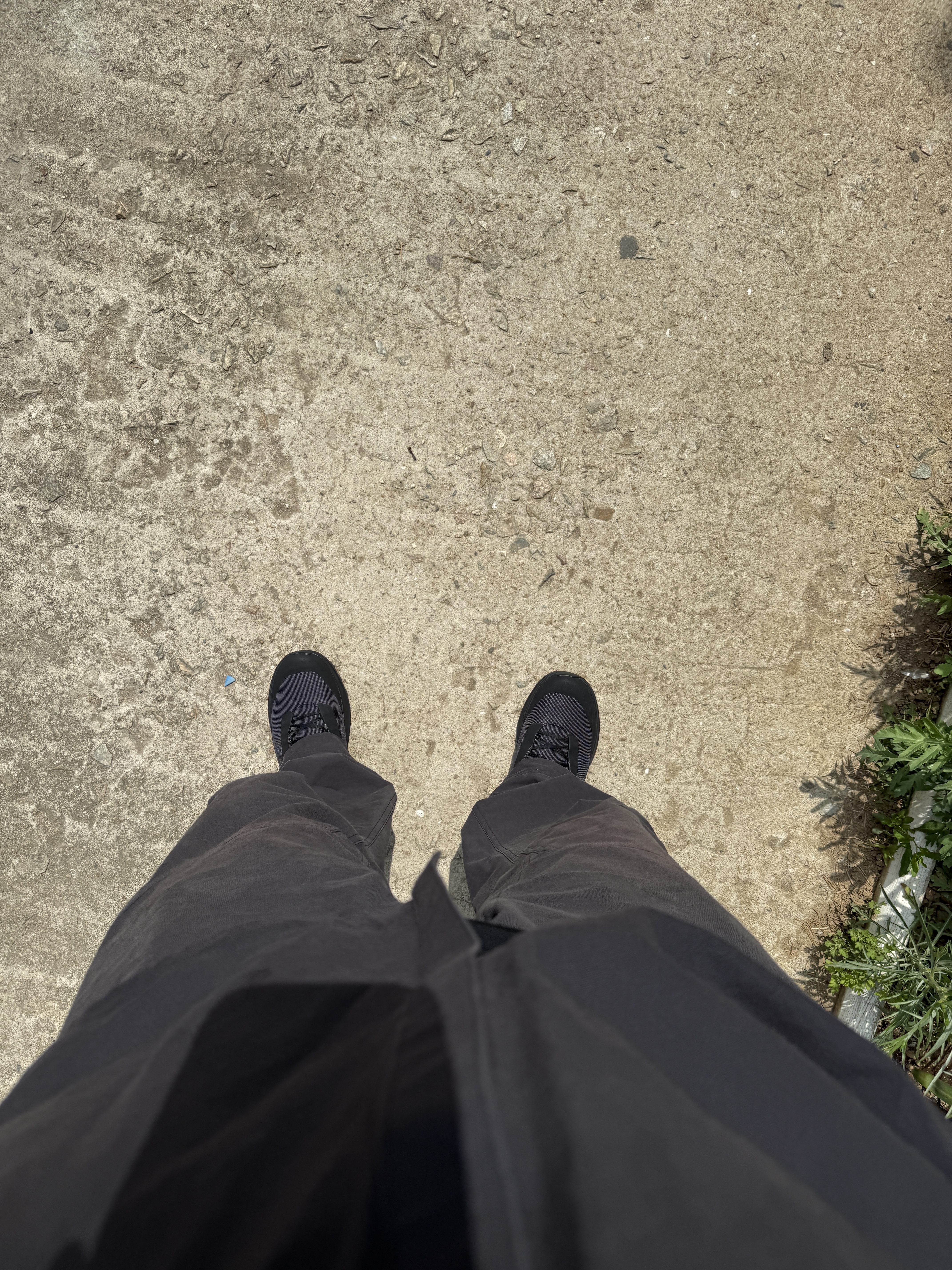 Arc'teryx Norvan LD 4 GTX Black, Arc'teryx Cronin Cotton Pants Black 착용 스타일