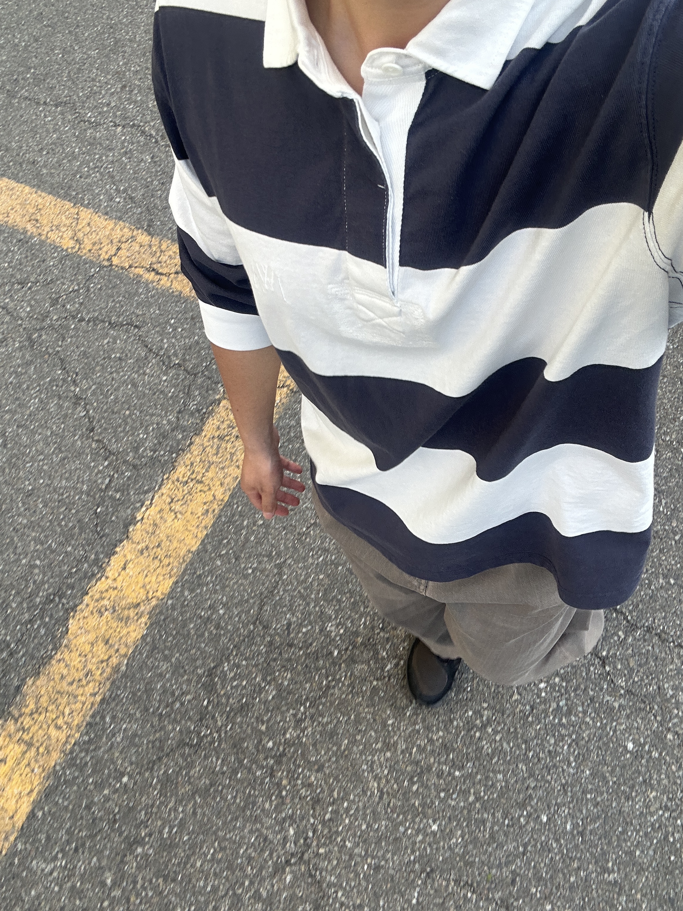 Uniqlo x JW Anderson Oversized Rugger Stripe Polo Shirt Navy - KR 착용 스타일