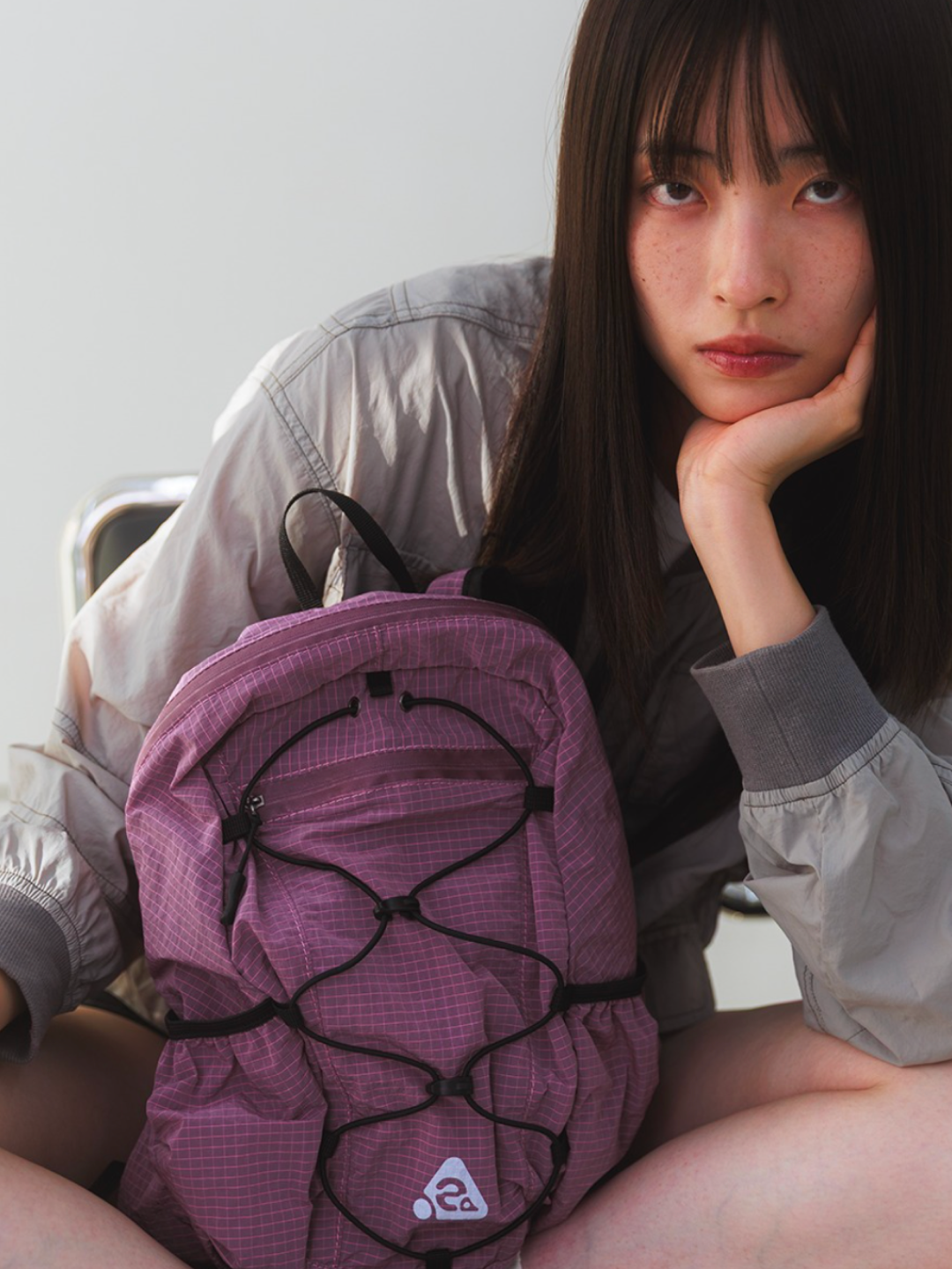 Heisan Ultra-light Compact Pocket Bag V1 Dot - Pink, Heisan Ultra-light Compact Pocket Bag V1 Dot - Charcoal 착용 스타일 - 5