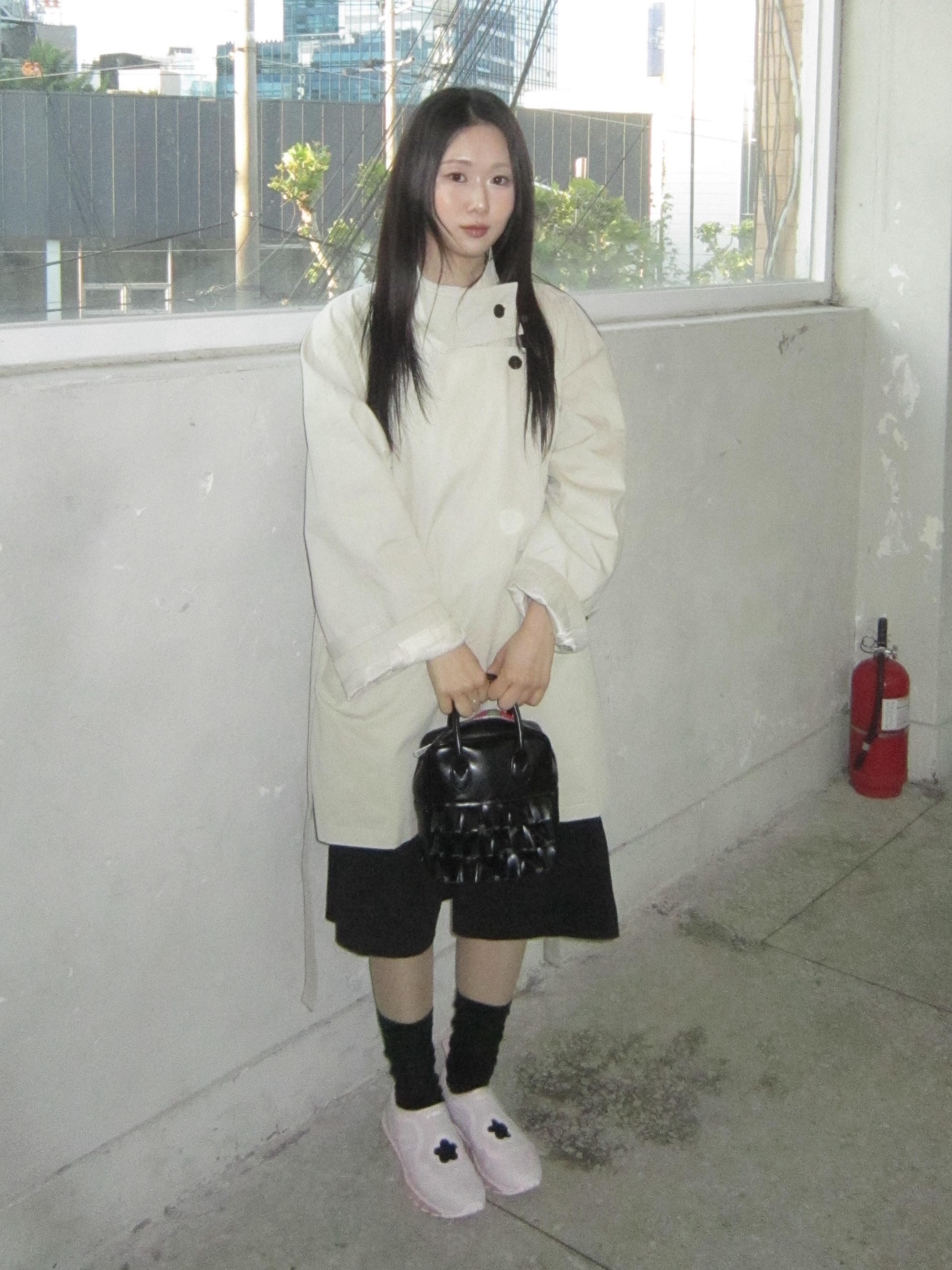Asics x Cecilie Bahnsen Gel-Quantum 360 I Sakuragai, Comme des Garcons Girl Ruffled Duffle Bag Black 착용 스타일 - 2