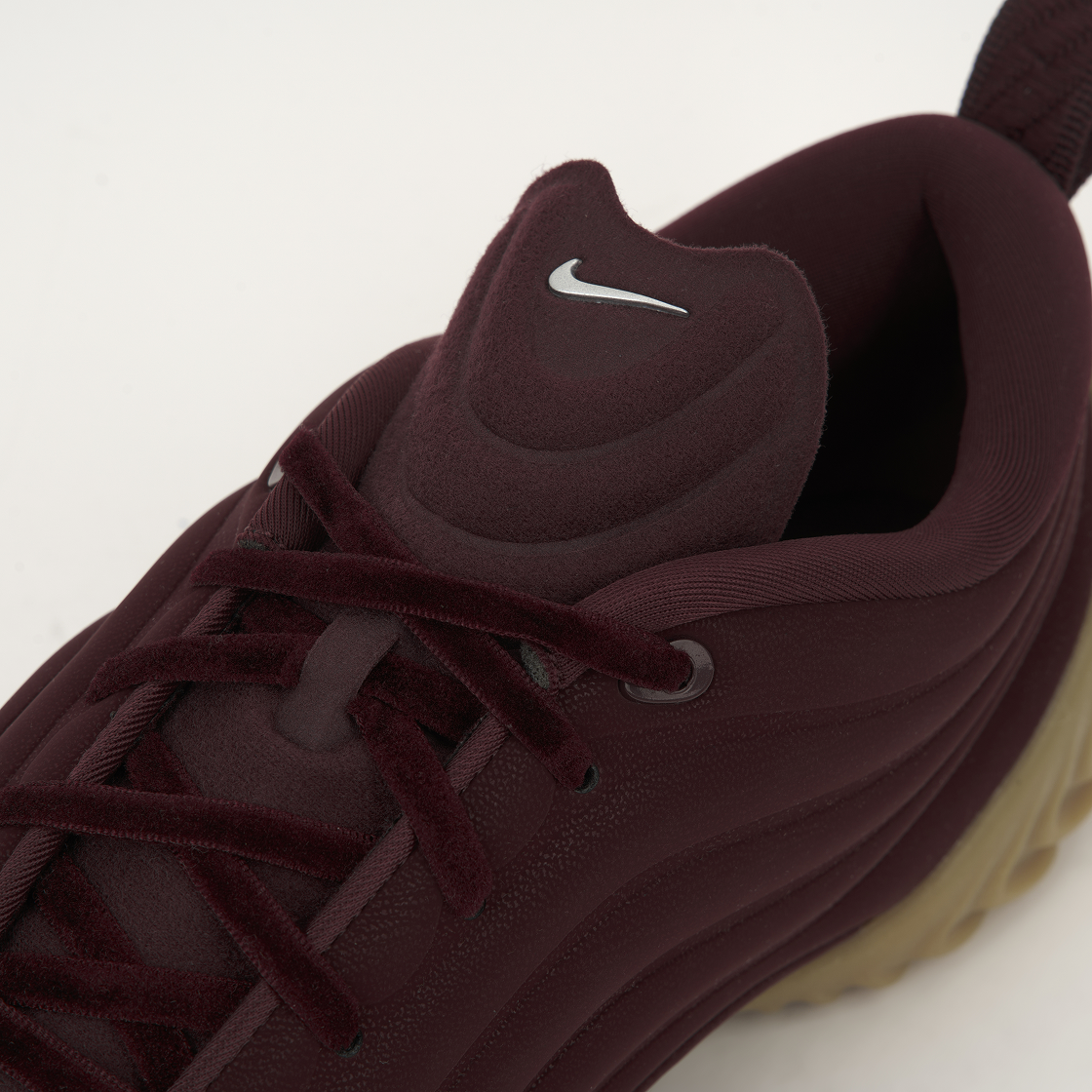 (W) 나이키 아스트라 울트라 버건디 크러쉬 검 라이트 브라운((W) Nike Astra Ultra Burgundy Crush Gum Light Brown) - 7