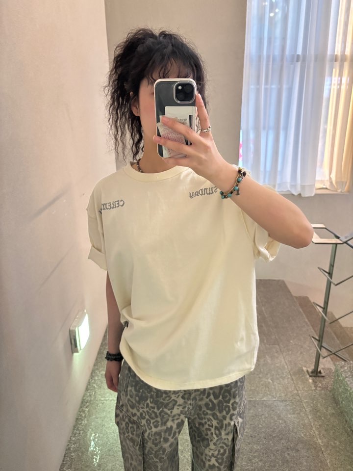 Sunday Ceremony Printed Damage Tee - Light Beige, Sunday Ceremony Leopard M47 Field Pants - Beige 착용 스타일