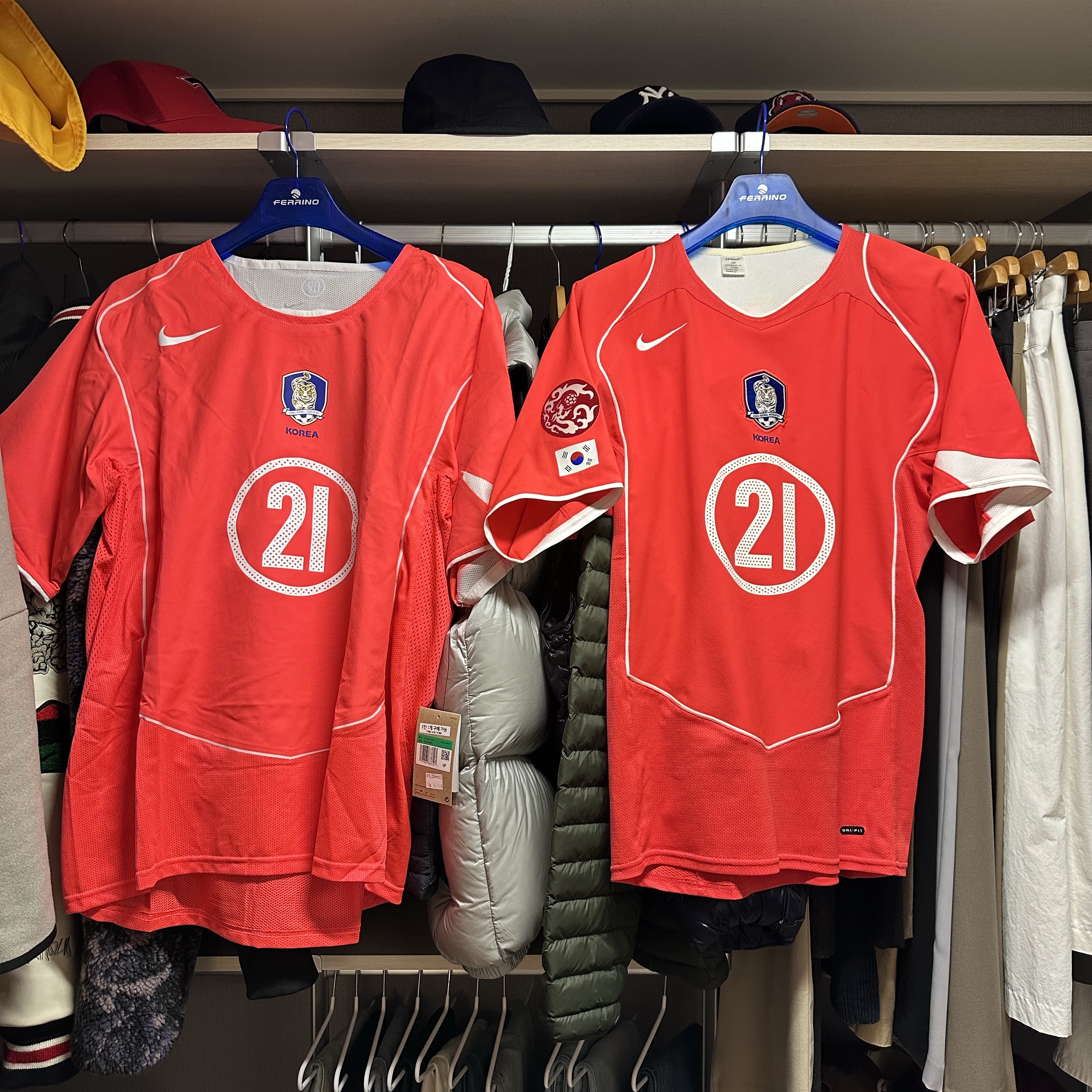 Nike Park Ji-Sung South Korea 2004 Total 90 Reissue Soccer Replica Jersey (Marking Ver.) 착용 스타일 - 1