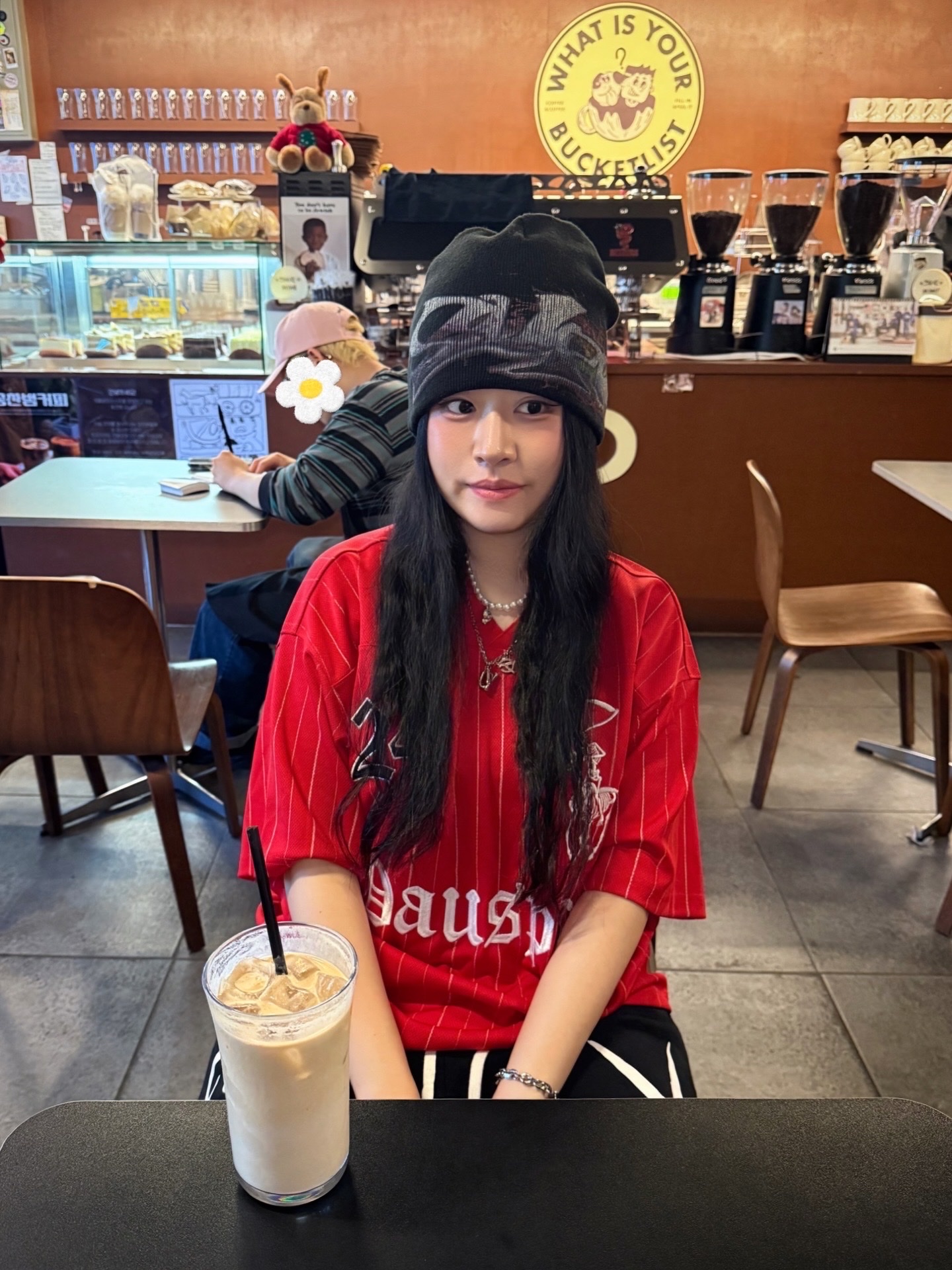Supreme Tag Beanie Black - 25FW 착용 스타일