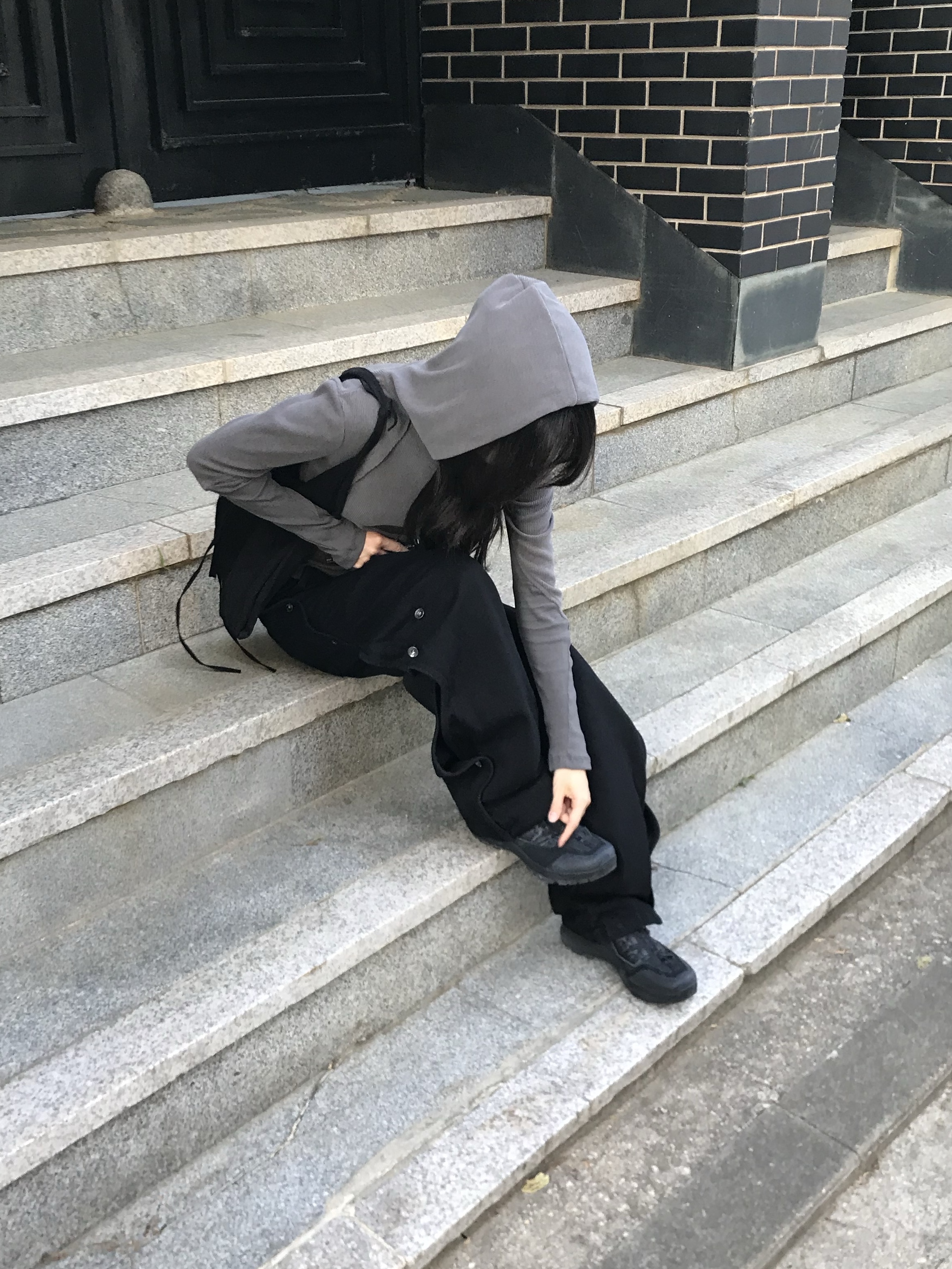 Sansan Gear Cotton Wave Pants Black 착용 스타일
