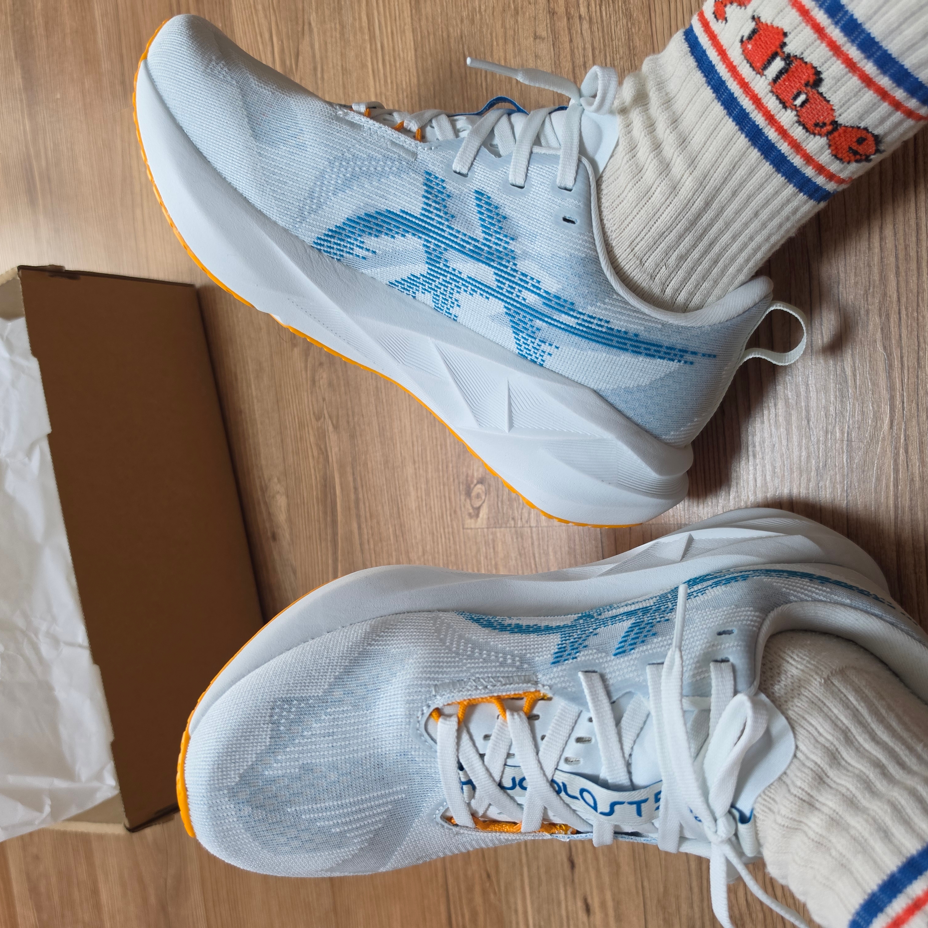 Asics Novablast 5 Arctic Blue Aegean Blue 착용 스타일