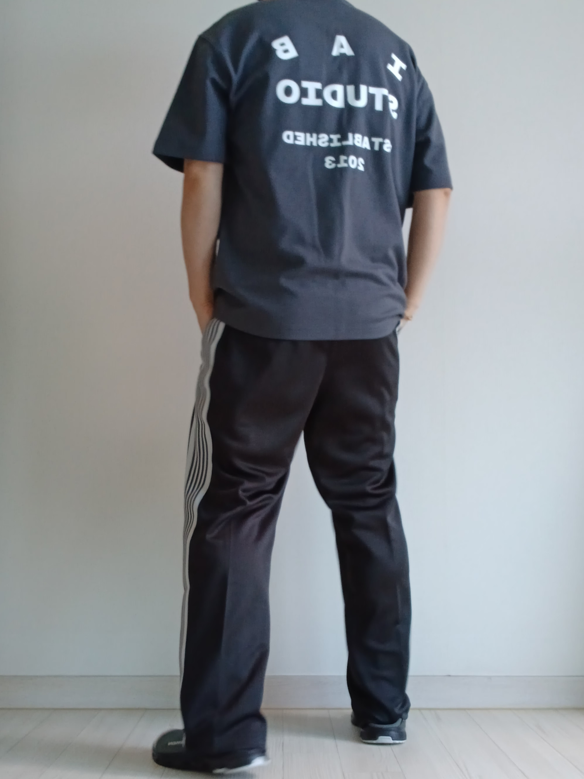 Supreme x The North Face Split 6-Panel Black - 24SS, Needles Track Pant Poly Smooth Charcoal 착용 스타일 - 8
